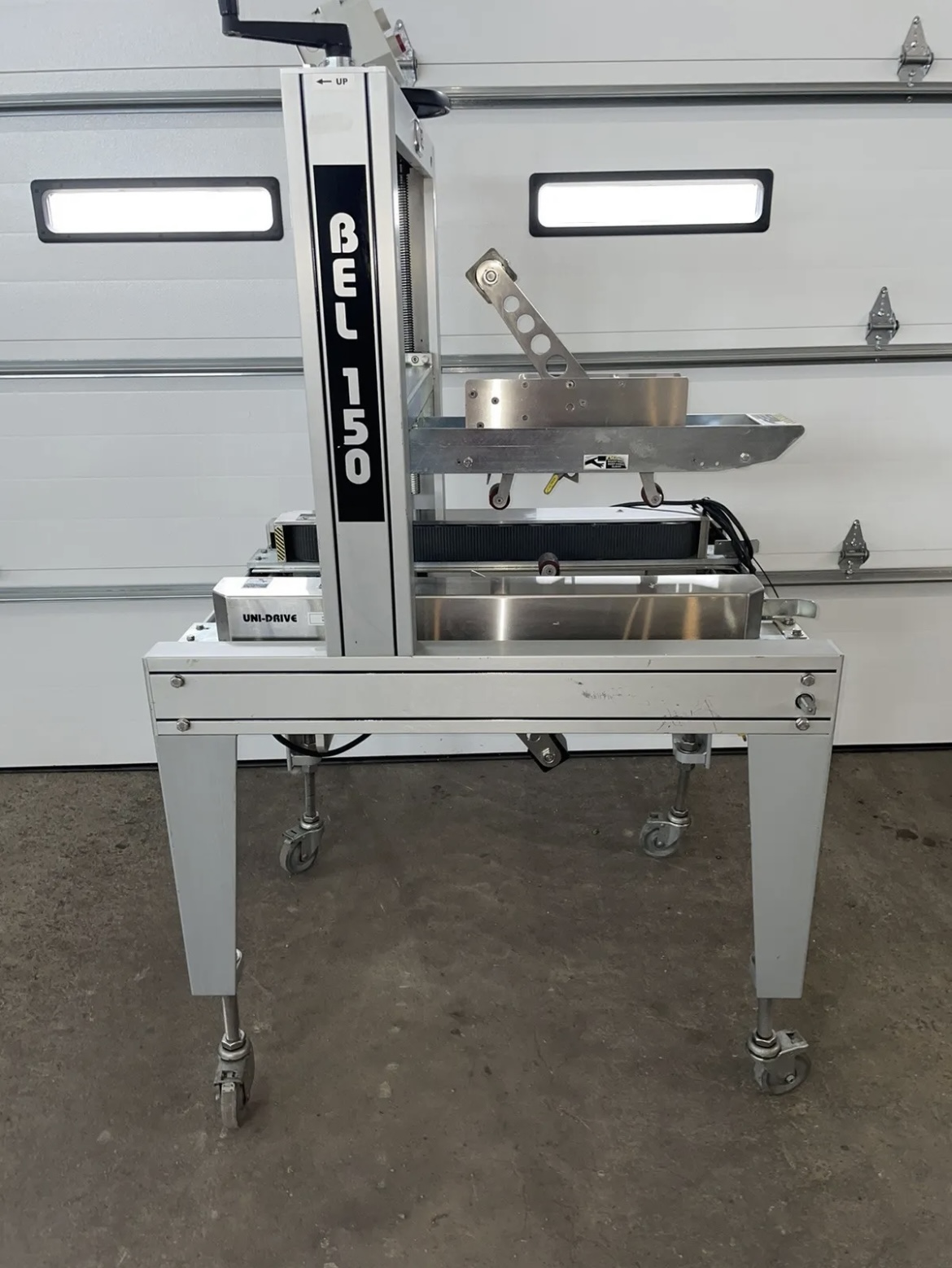 BELCOR 150 CASE SEALER