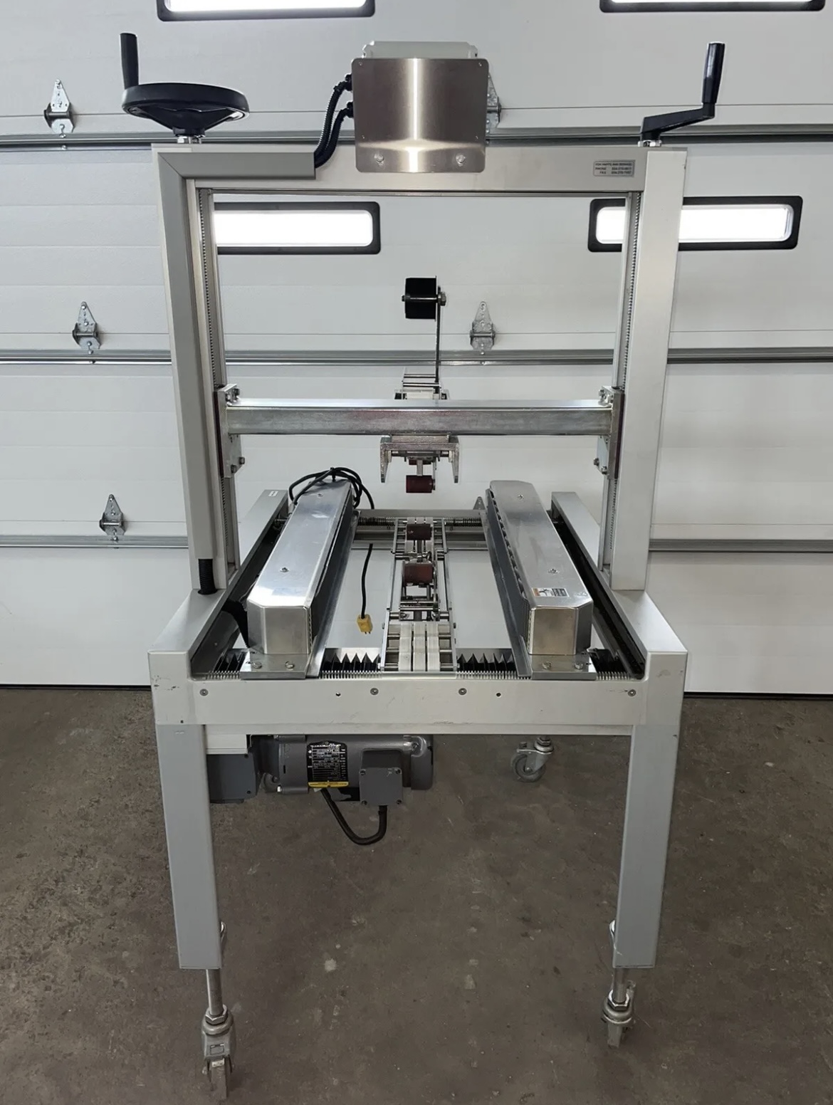 BELCOR 150 CASE SEALER image 7