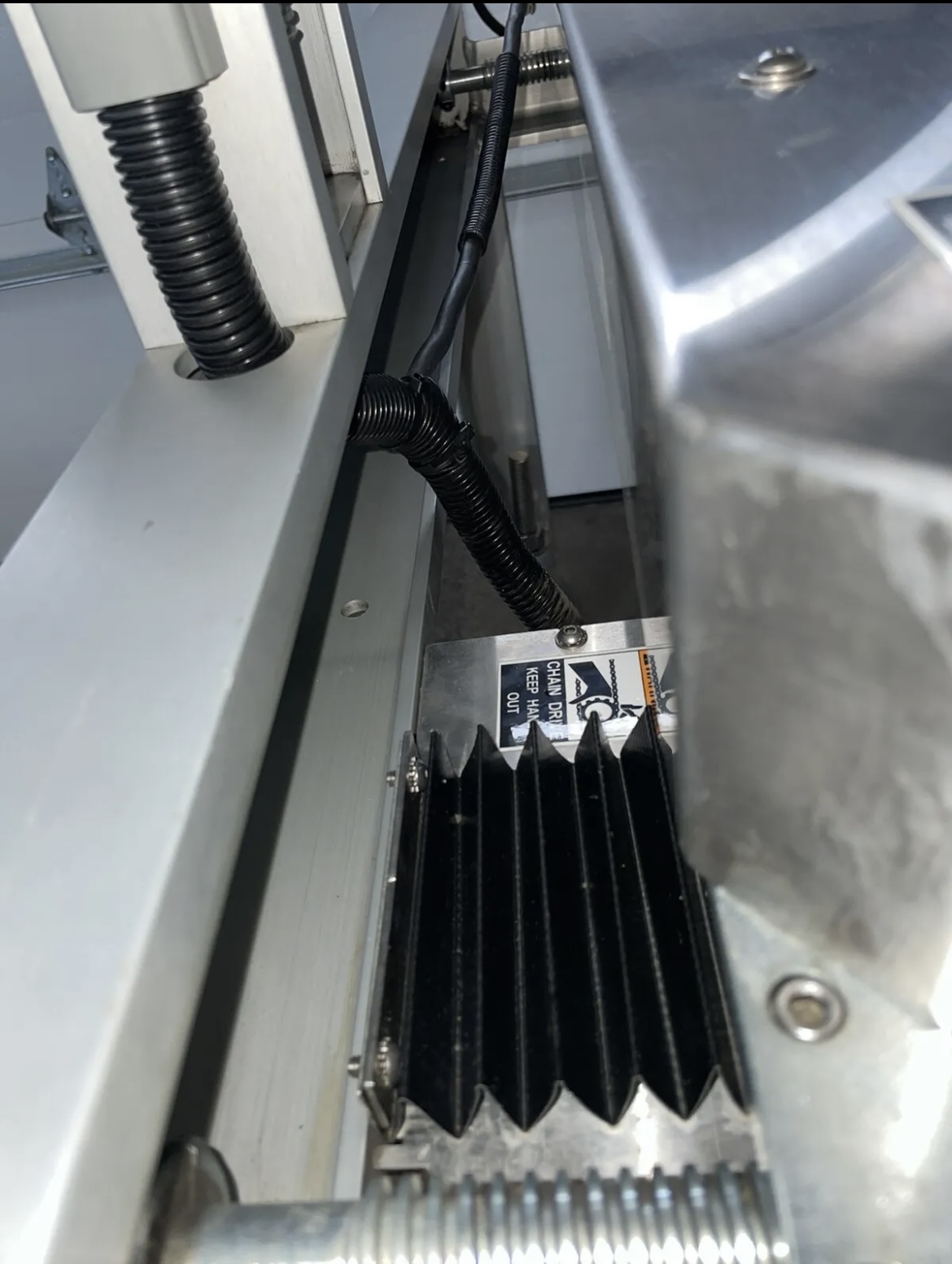 BELCOR 150 CASE SEALER image 5