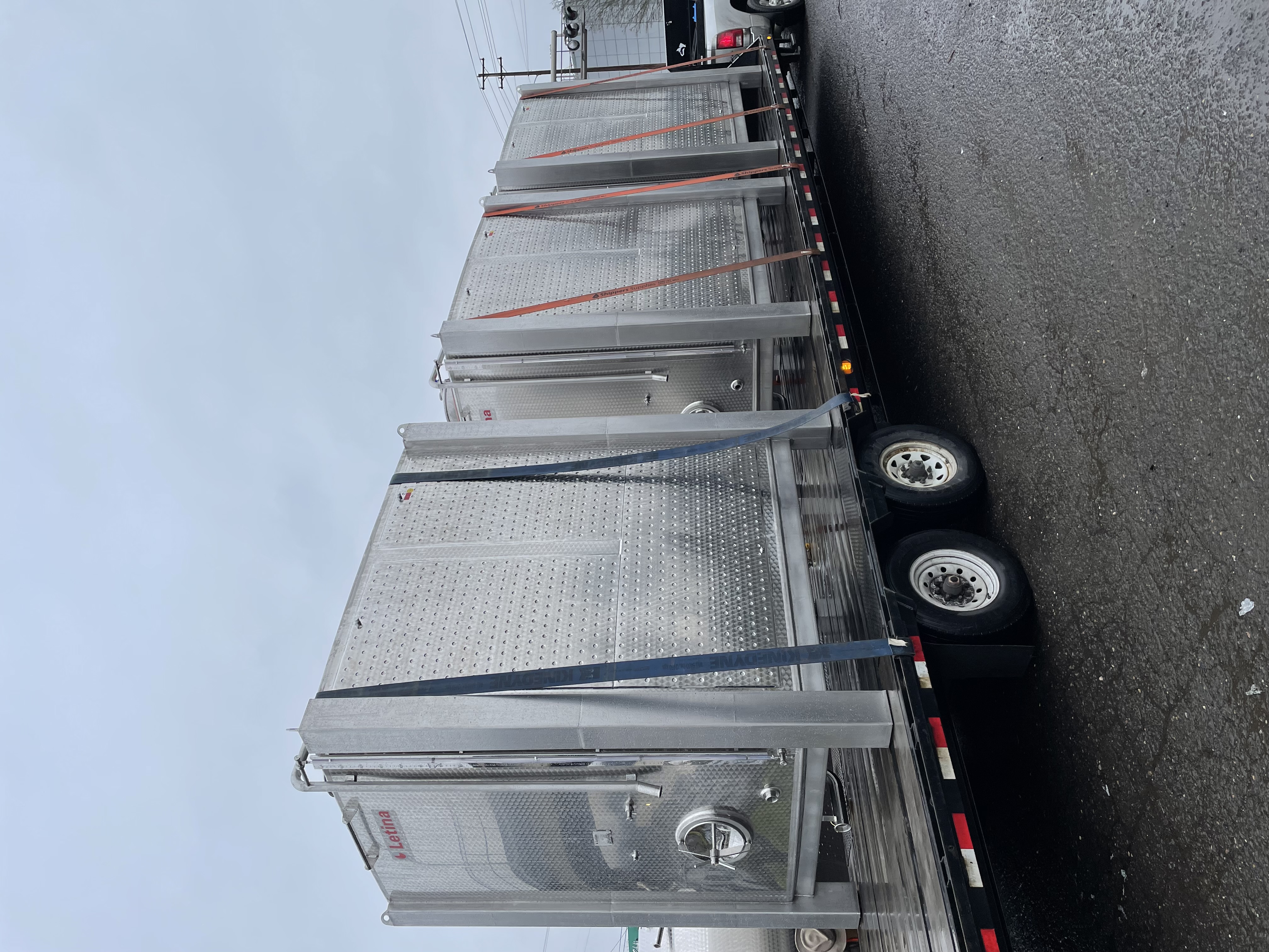 4000 Gallon Square Stainless Storage Tanks image 2