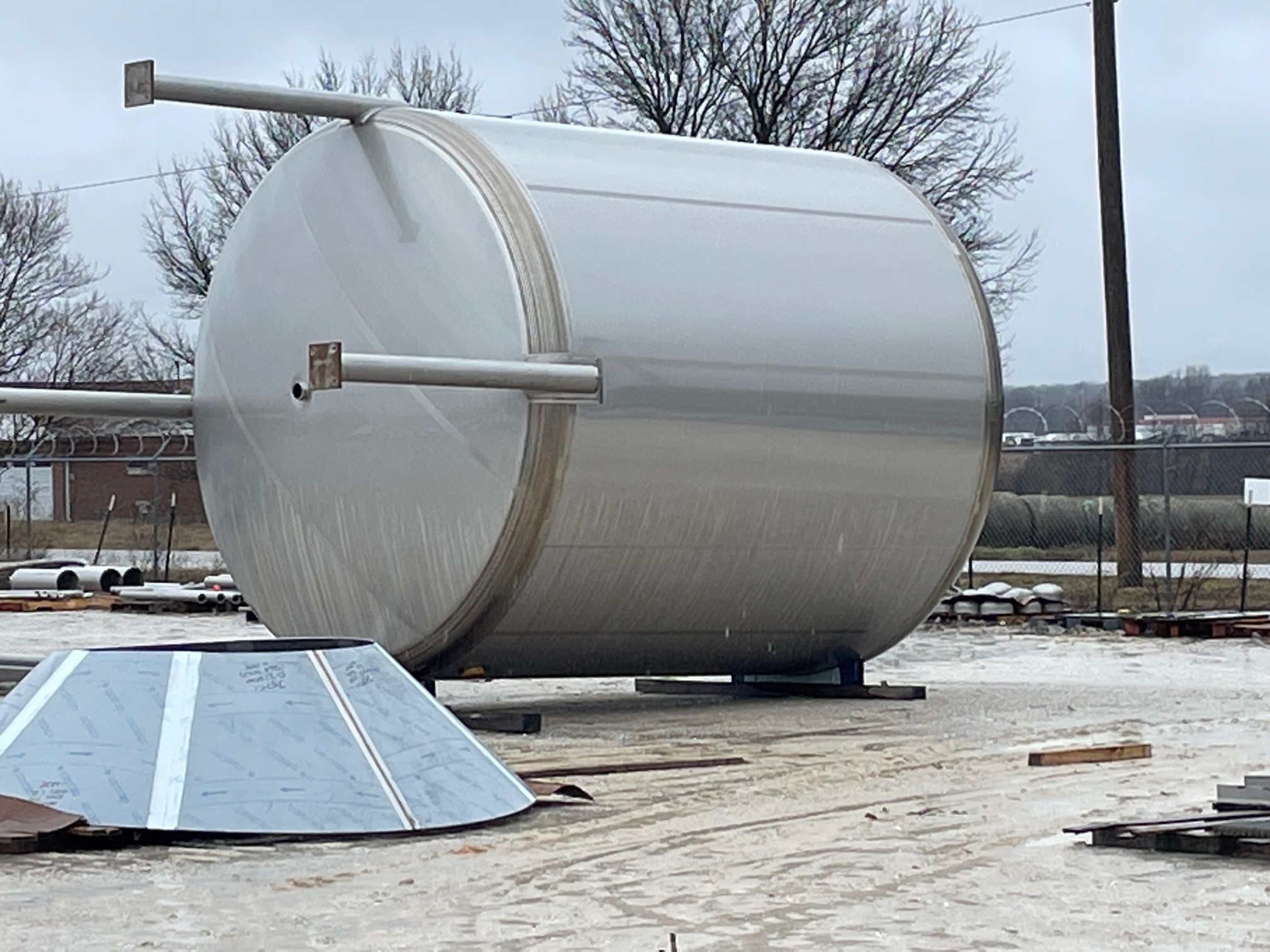 10000 Gallon Mix Tank image 2