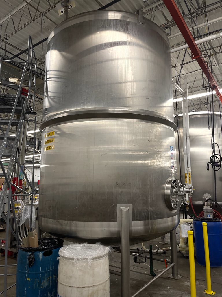 4000 Gallon Stainless Steel Tank image 3