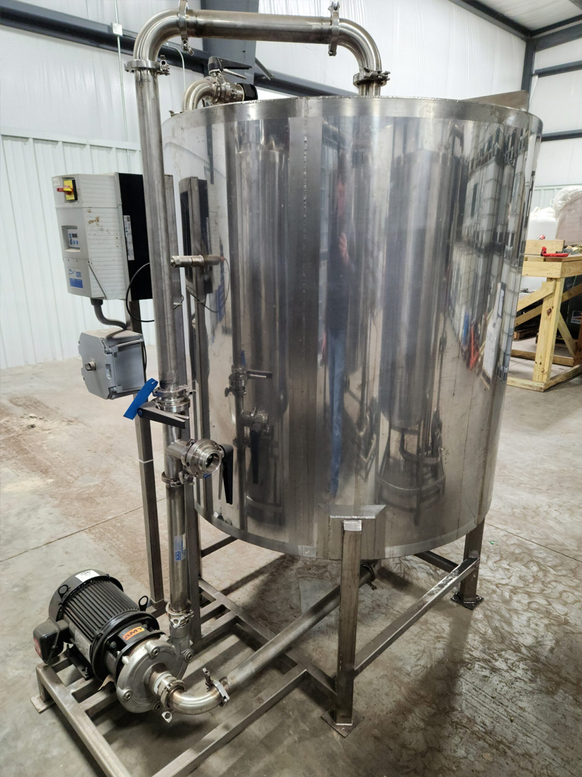 300 Gallon Stainless Steel Mix Tanks image 7