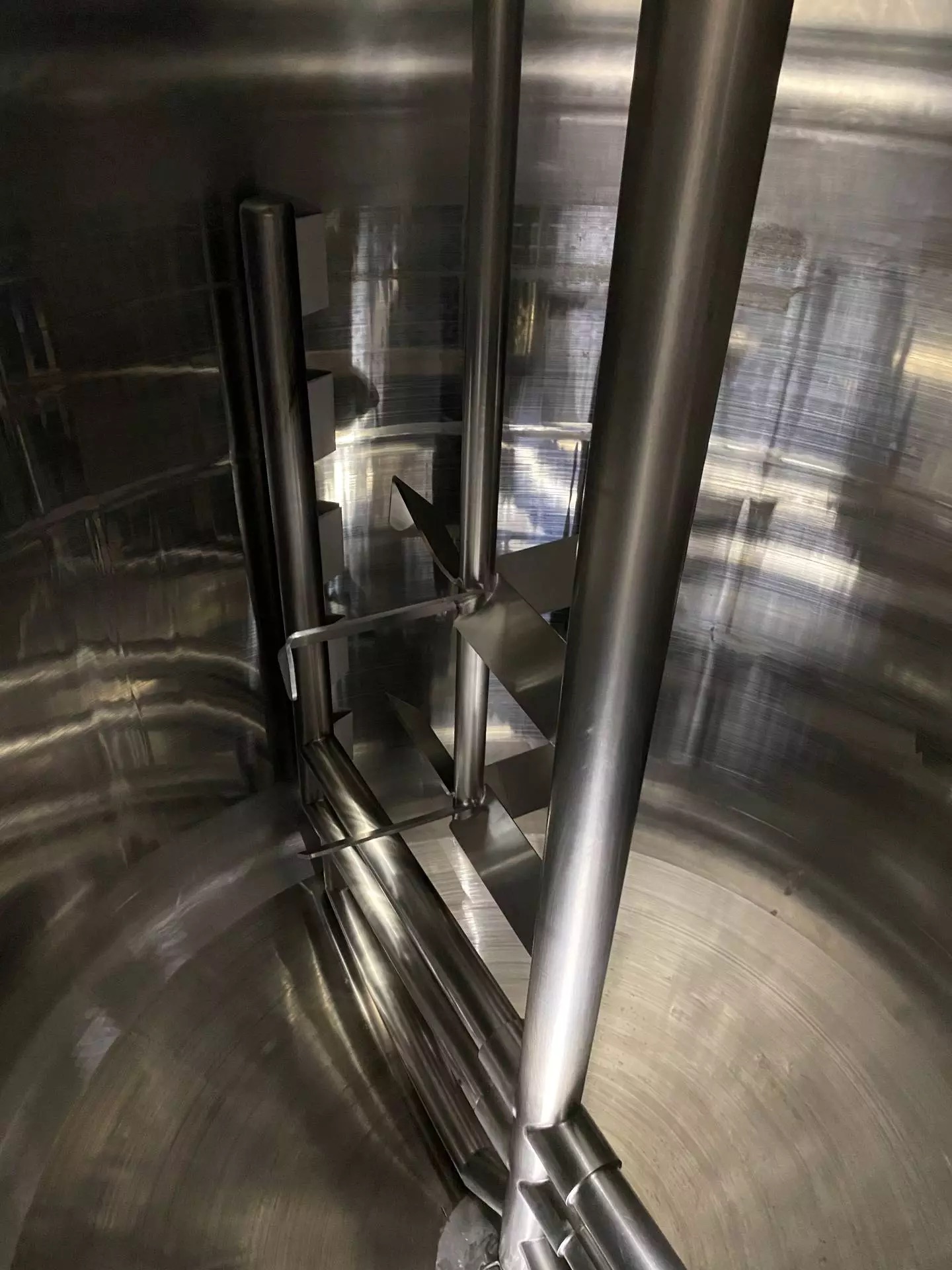 6,000 Gallon Type 316L Stainless Steel Jacketed Insulated Mix Kettle image 4