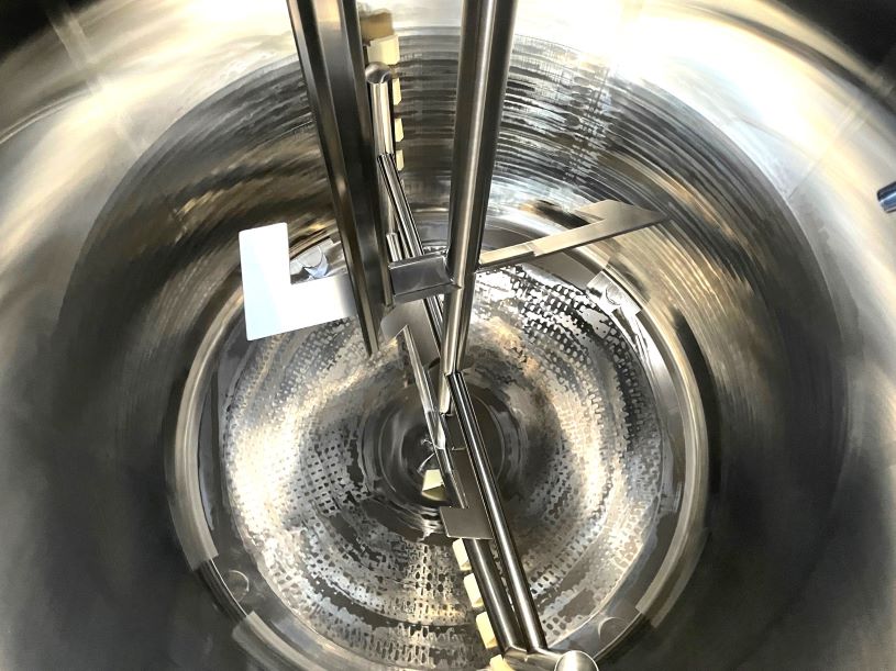 7500 Gallon Stainless Mix Tanks image 4