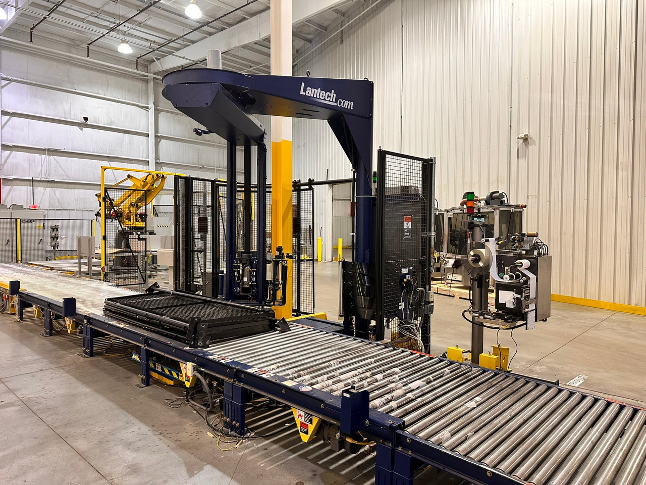 Lantech S1500 Automatic Stretch Wrapper with Fanuc M-410iB Palletizing Robot Complete Packaging Line image 5