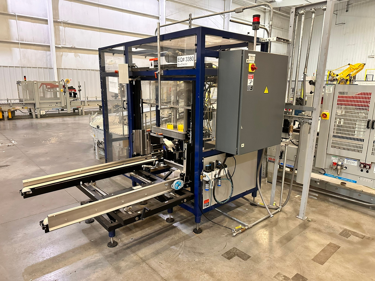 Lantech S1500 Automatic Stretch Wrapper with Fanuc M-410iB Palletizing Robot Complete Packaging Line image 6