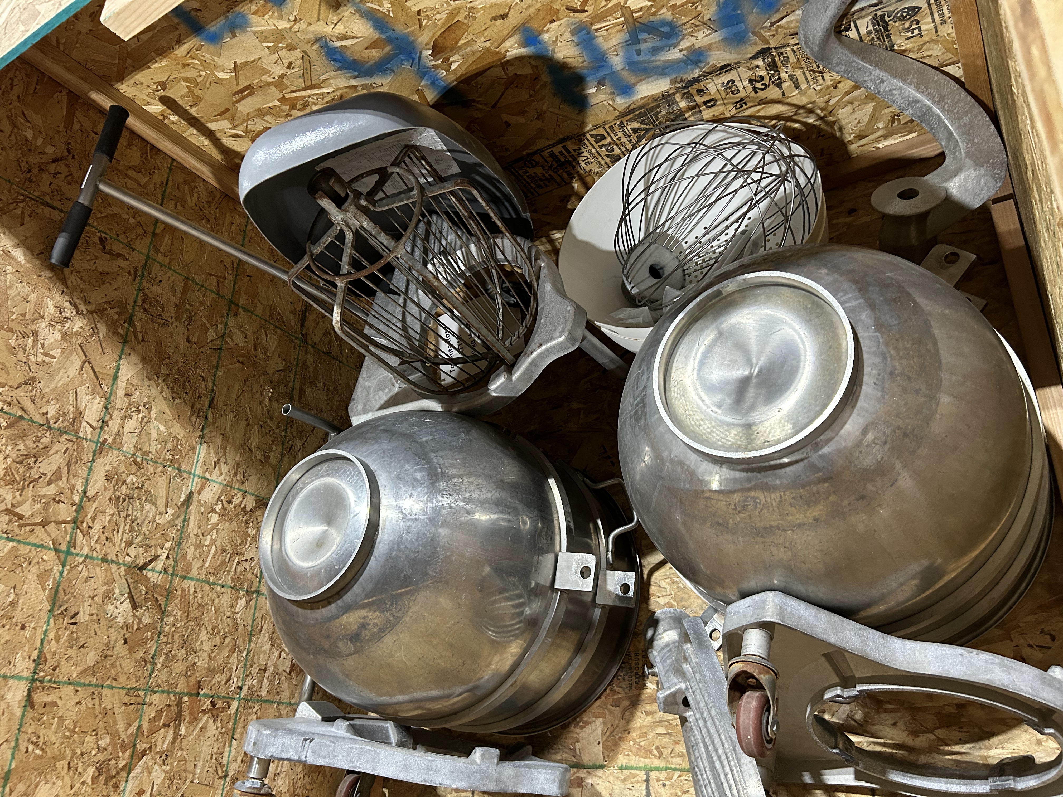 Hobart HL1400-1STD 140 qt Legacy Mixer image 6