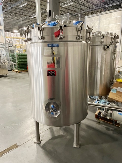 1000 Gallon Lee Vacuum and Jacketed Tank (2 available)