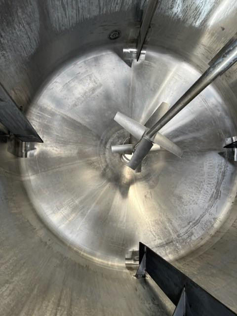 500 Gallon Feldmeier Mix Tank image 3