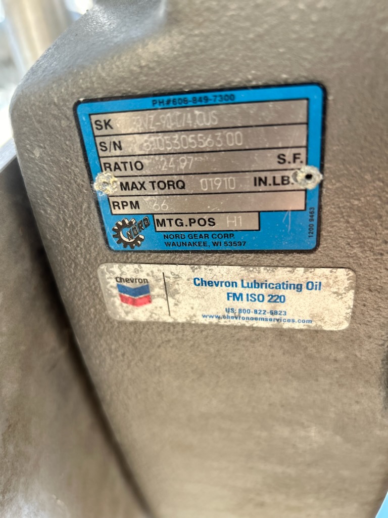 1000 Gallon Feldmeier Mix Tank image 8