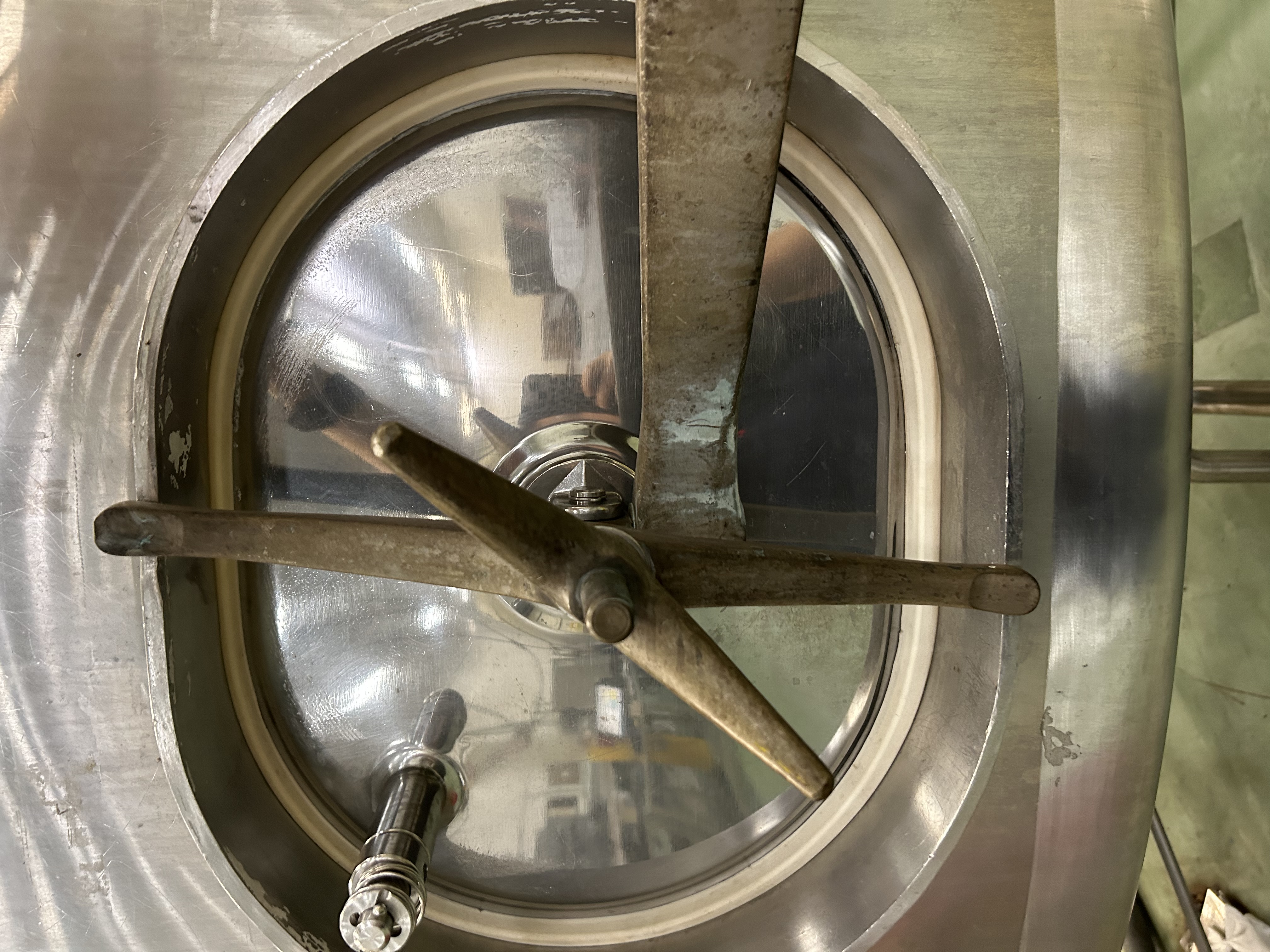 4500 Gallon Stainless Steel Mix Tank image 2