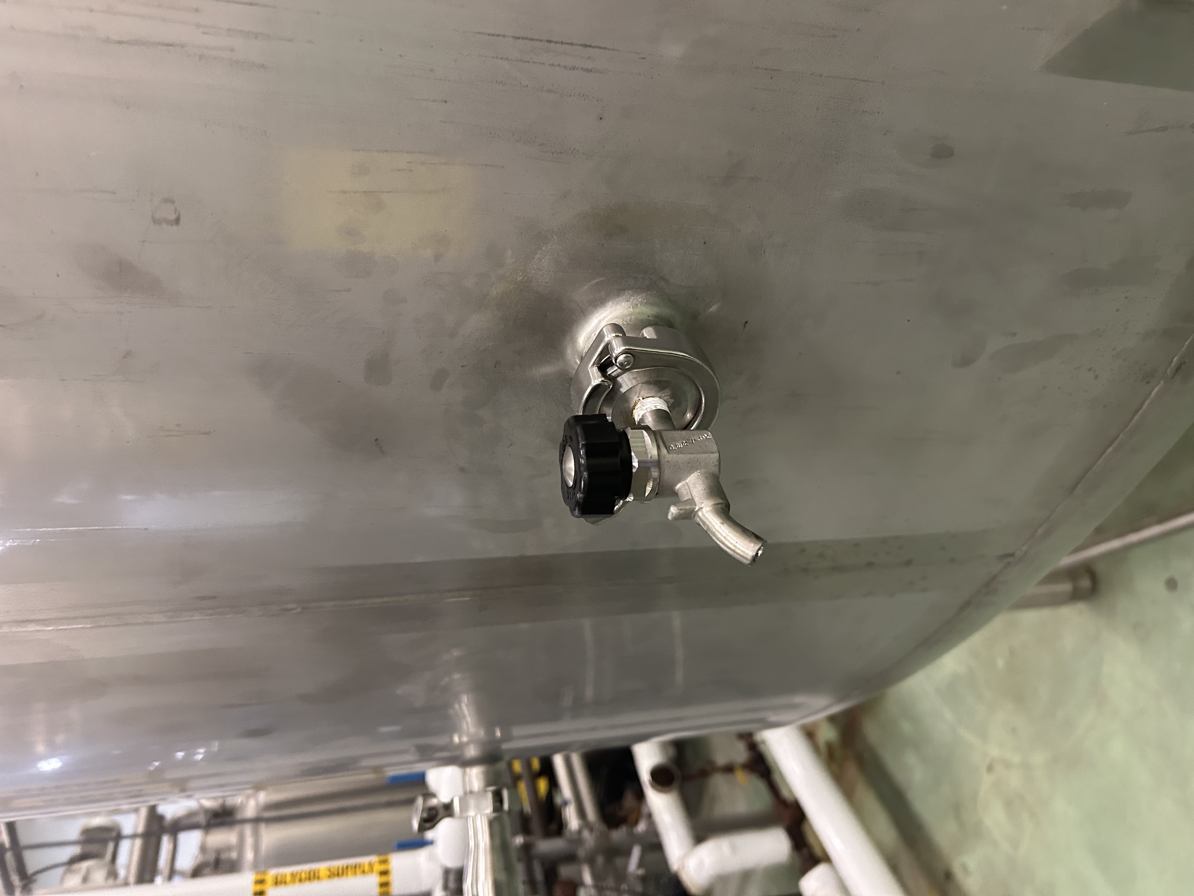 5000 Gallon Stainless Steel Mix Tank image 3
