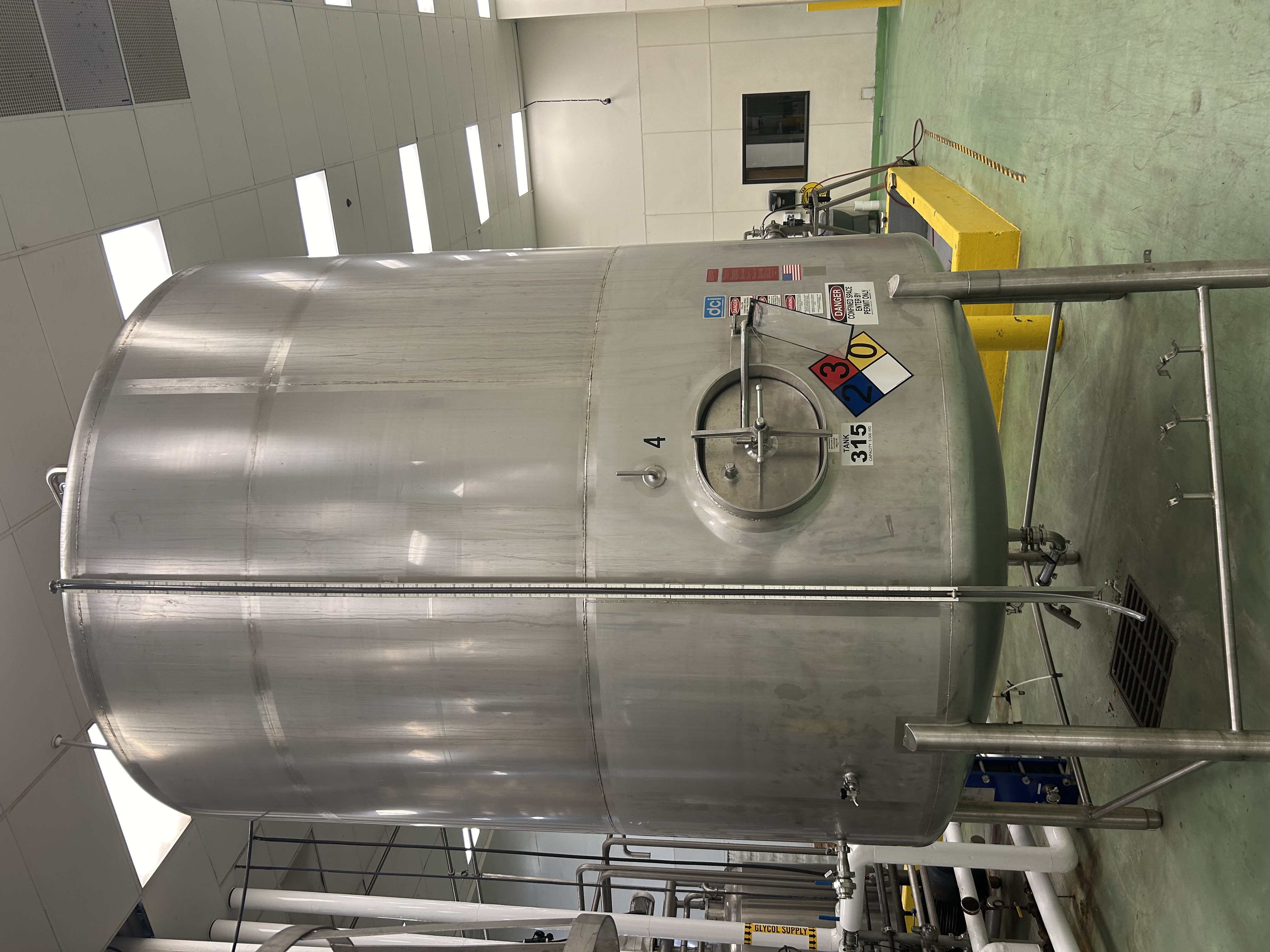5000 Gallon Stainless Steel Mix Tank