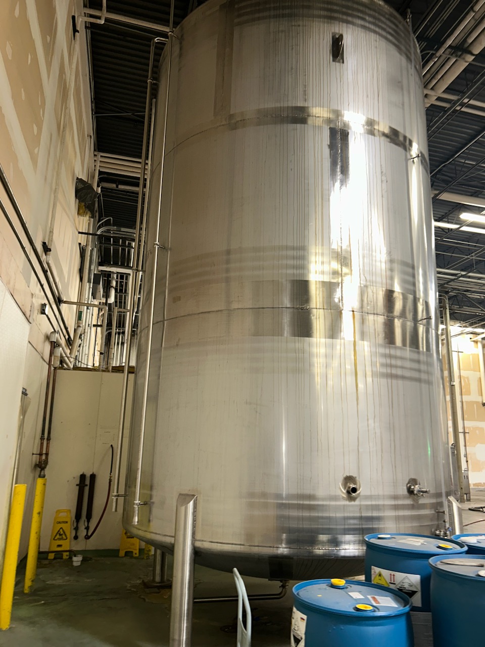 12000 Gallon Stainless Steel Mix Tank image 2