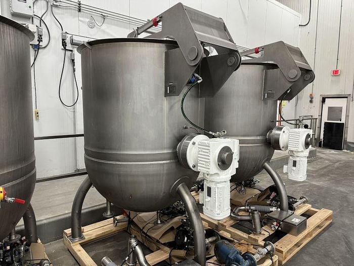 600 gallon Jacketed Hemispherical Kettle (Scrape) image 4