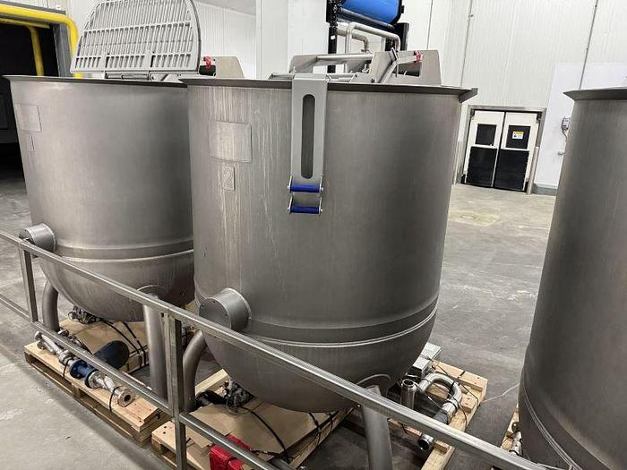 600 gallon Jacketed Hemispherical Kettle (Scrape)