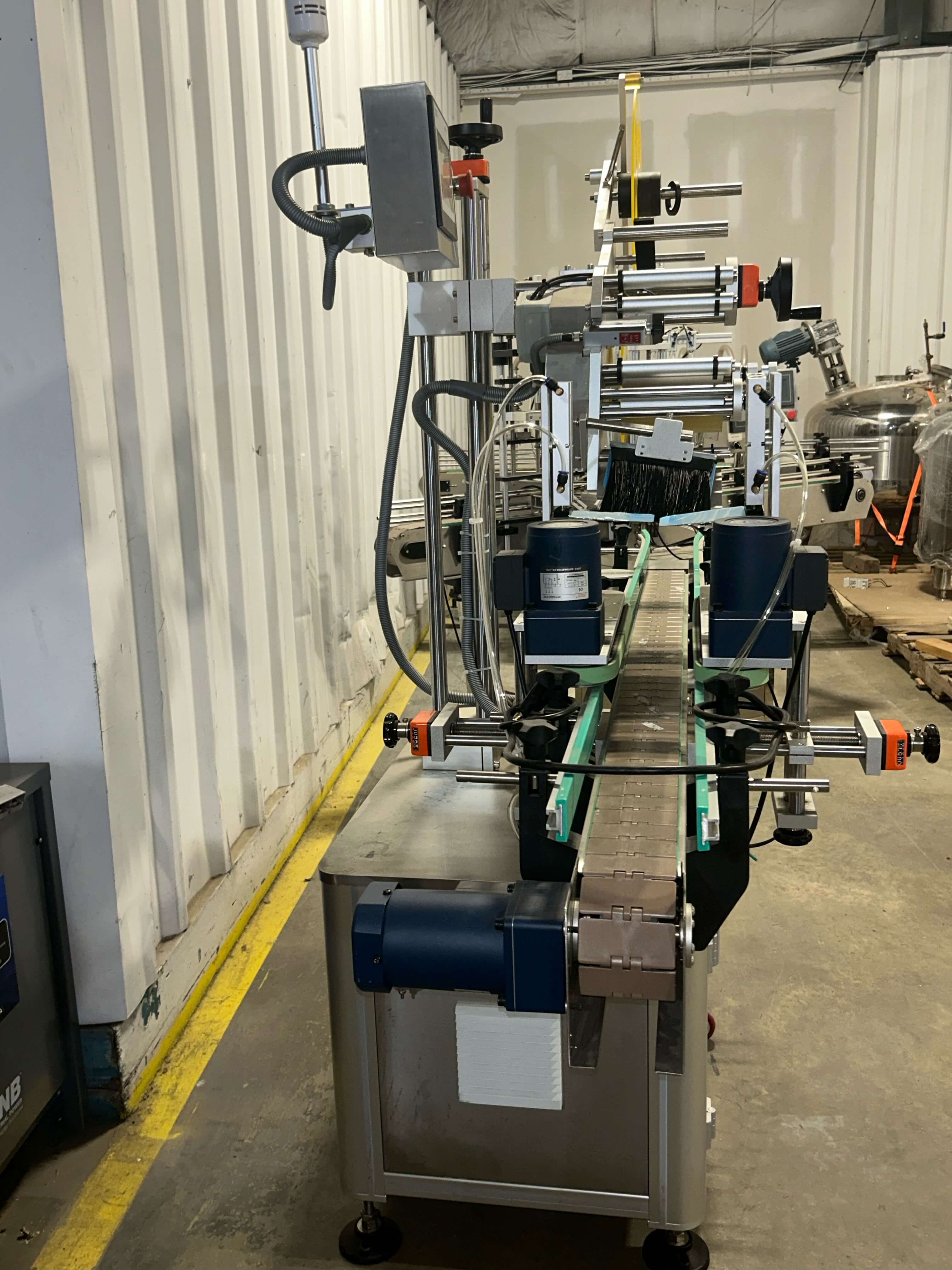 Shanghai Skilt Machinery Pressure Sensitive Labeler image 3