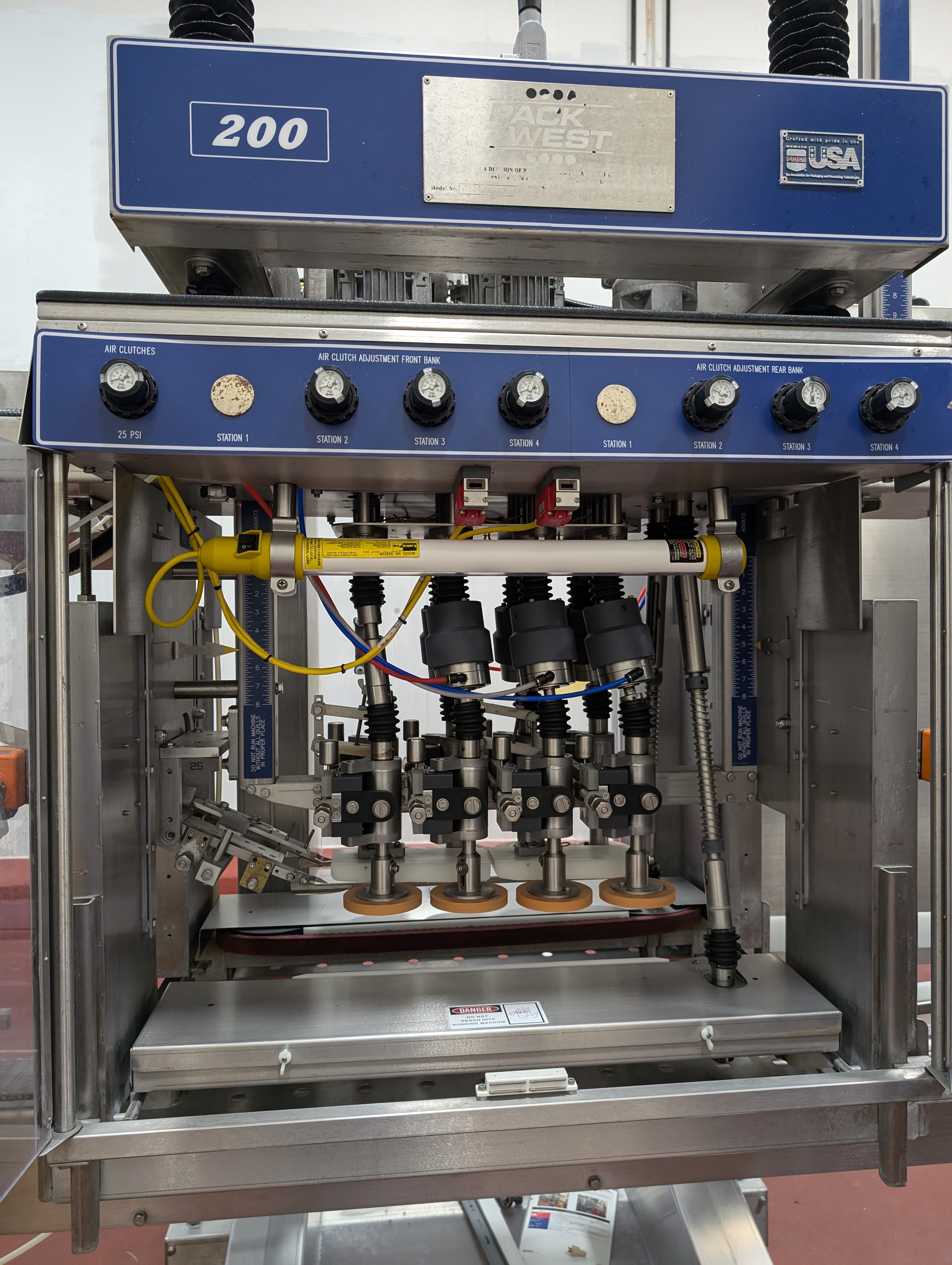 PackWest 200 Capper