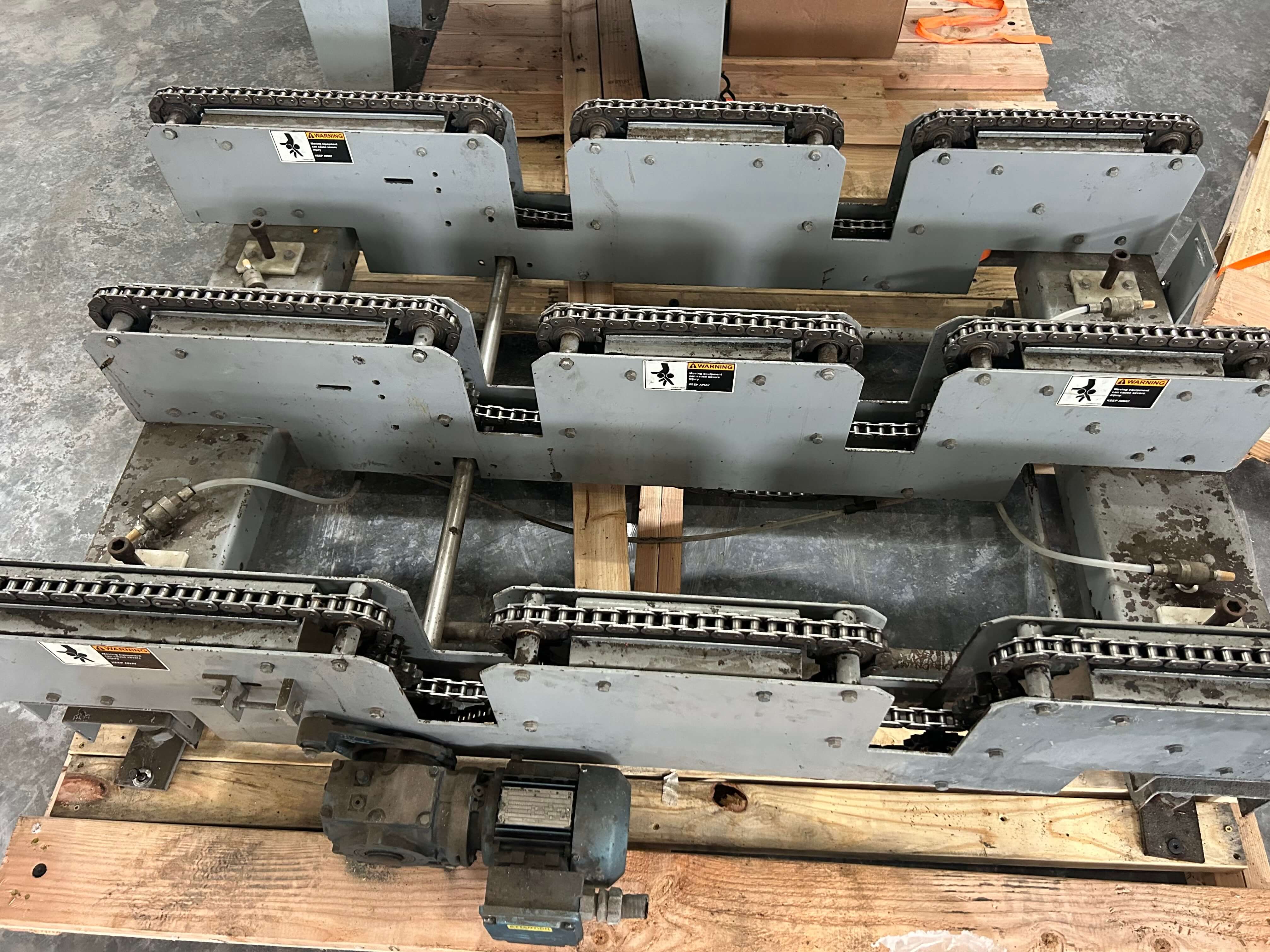 Chain Conveyor with Pop Up Transfer image 5