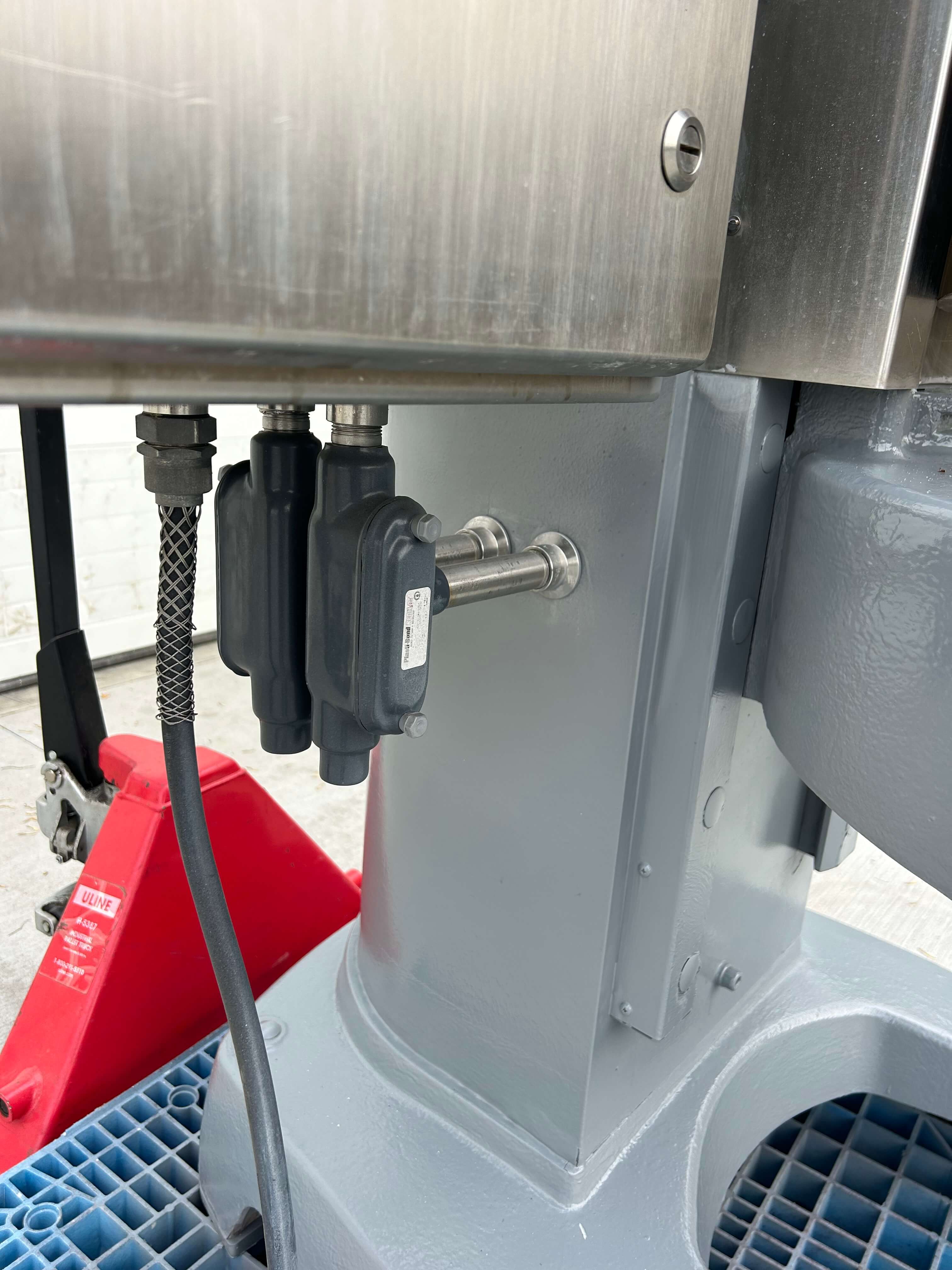 Hobart 140qt Mixer Model HL1400 image 7