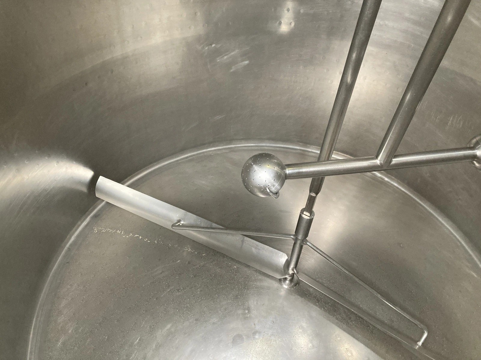 3000 Gallon Stainless Steel Jacketed Mix Tank image 3