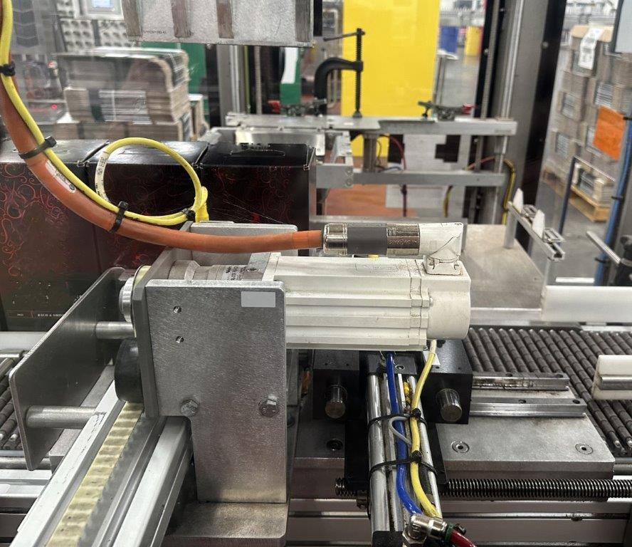 Combi Pick and Place Packer image 5