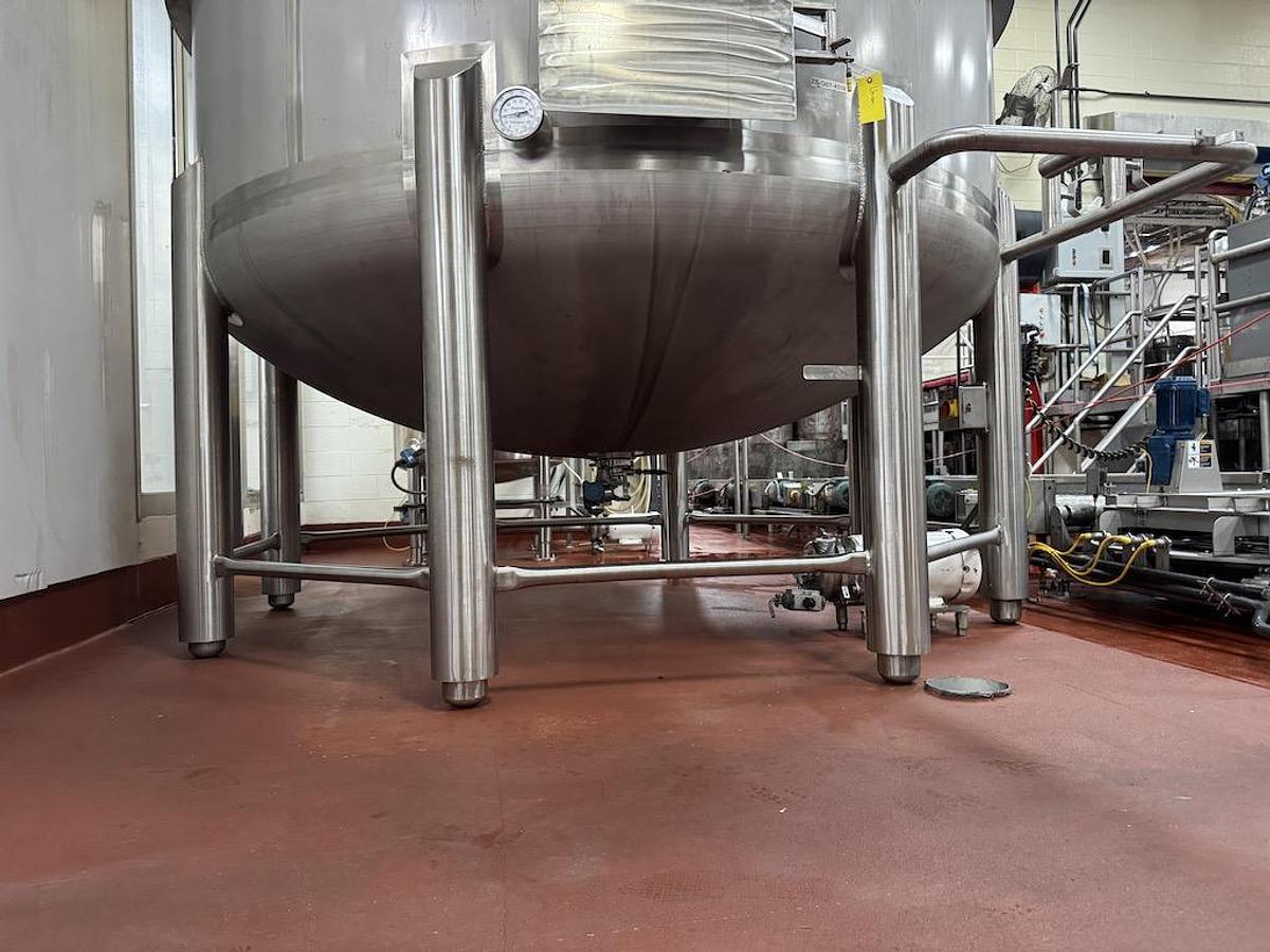 Feldmeier 6,500 Gallon Vertical Mix Tank, 316L Stainless Steel image 2