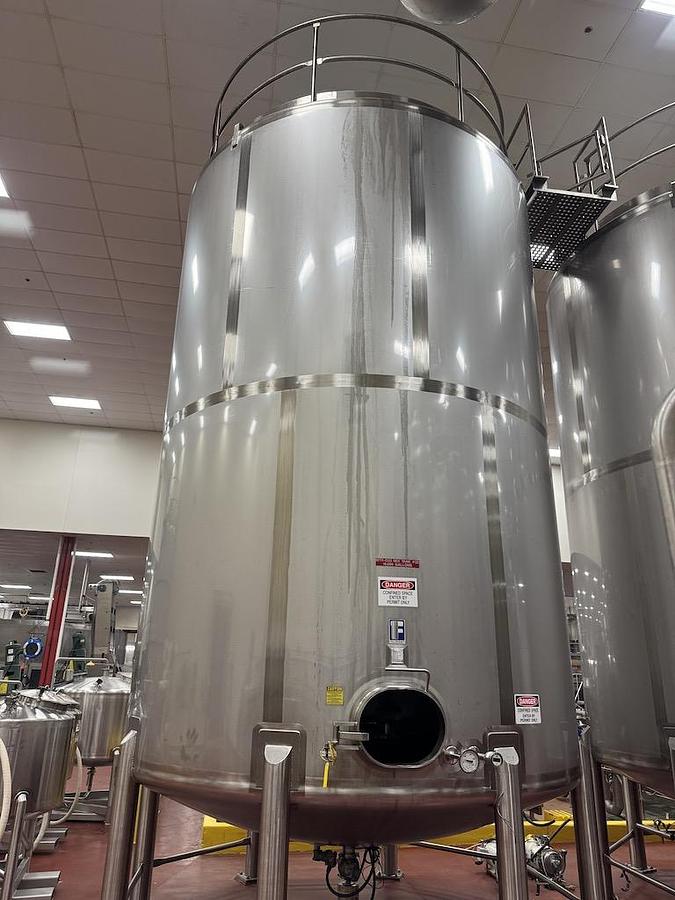Feldmeier 15,000 Gallon Vertical Mix Tanks, 316L Stainless Steel image 5