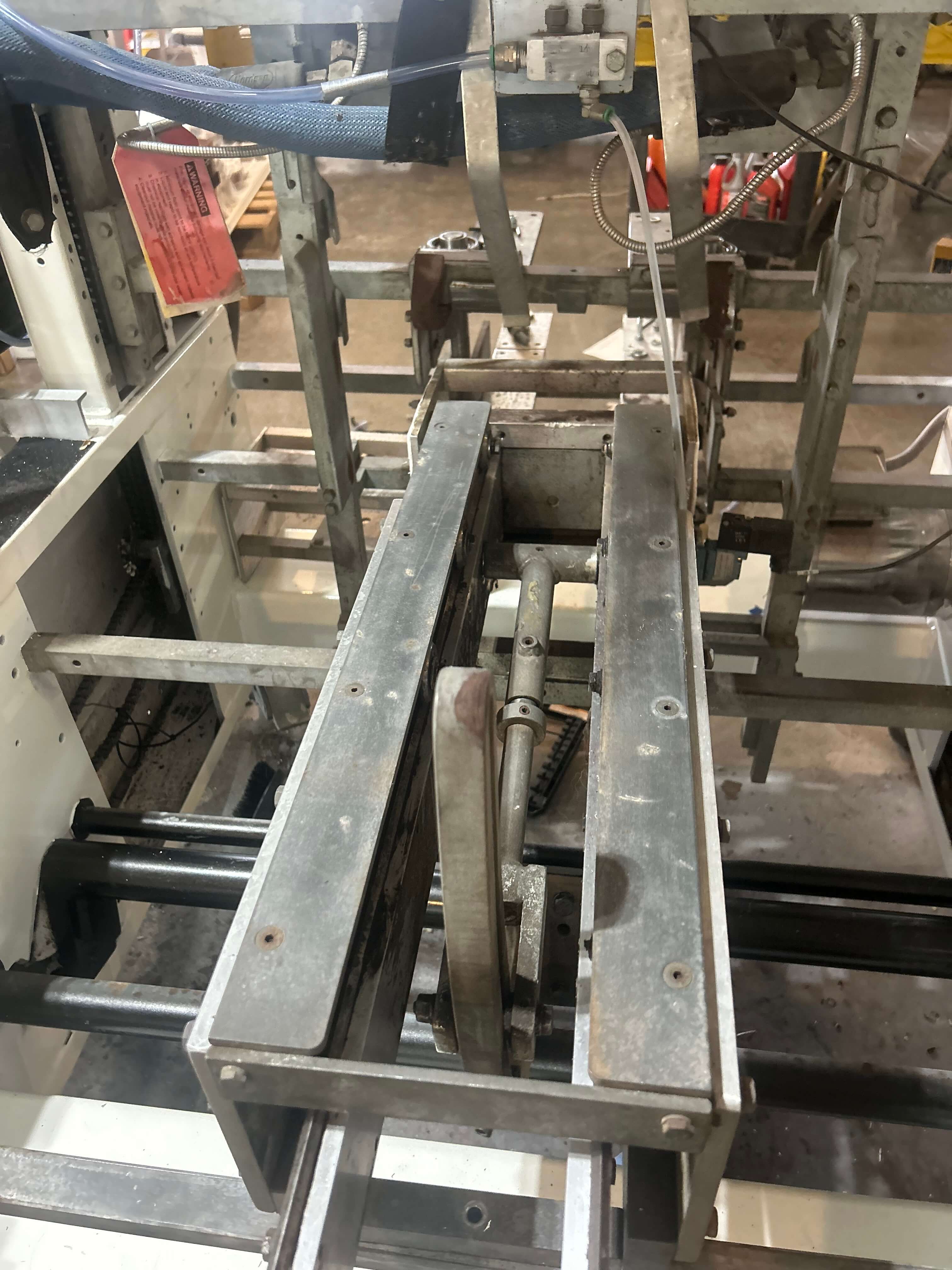 SWF TF400V Tray Former image 2