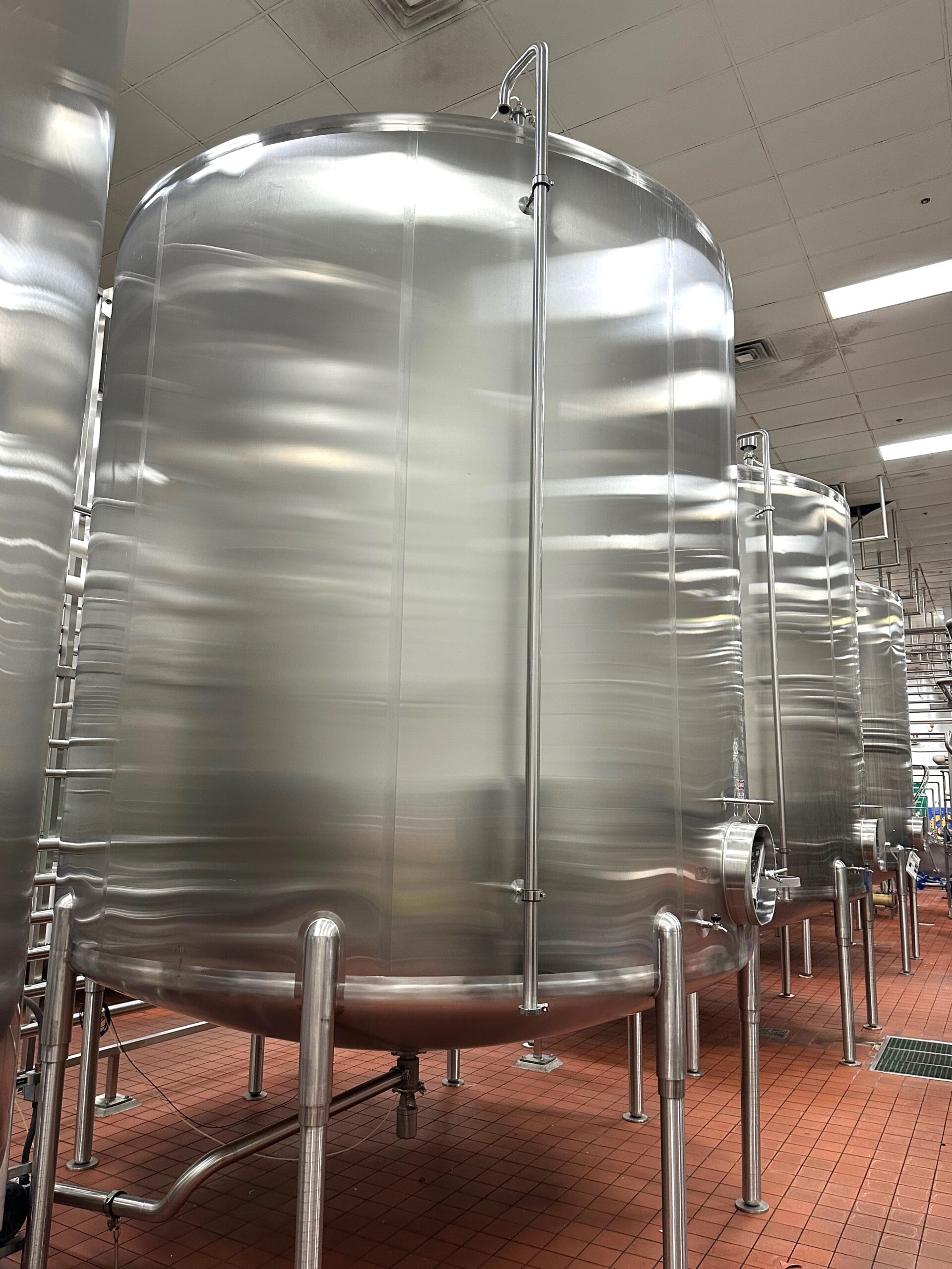 9000 Gallon Stainless Steel Mix Tanks