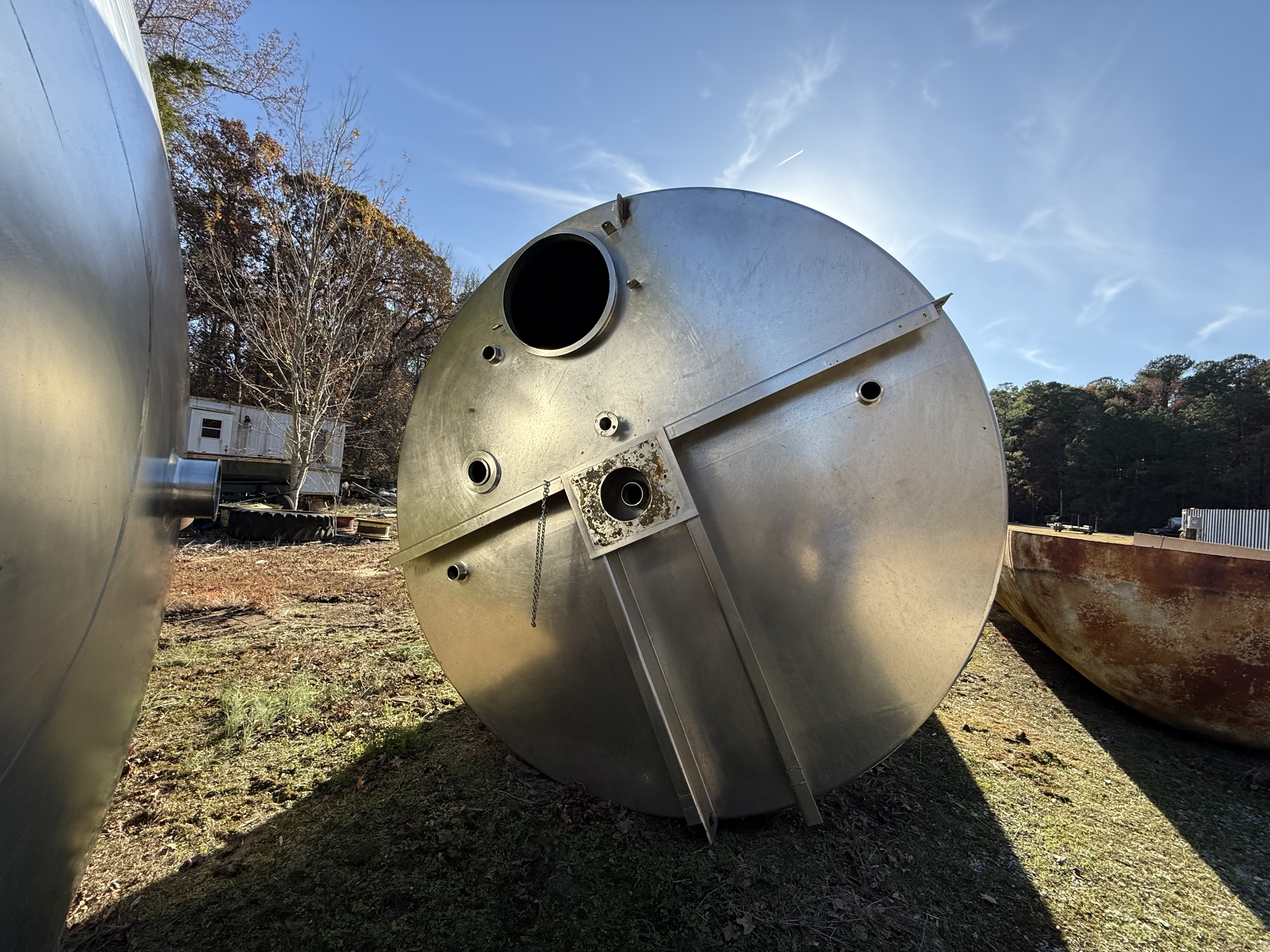 10000 Gallon Stainless Steel Storage Tank image 3