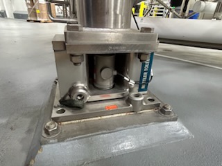 12000 Gallon Jacketed Mix Tank image 3