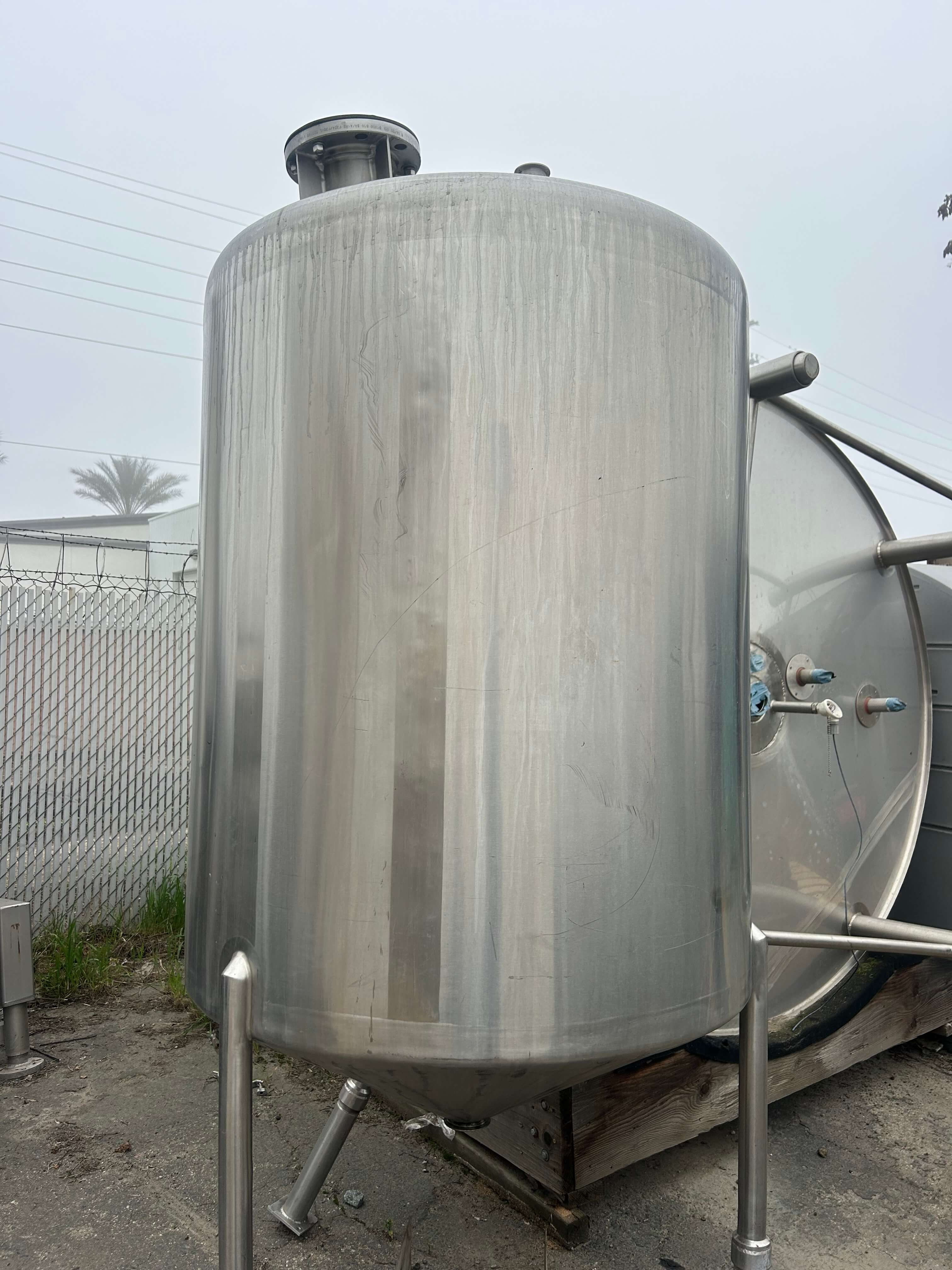 300 Gallon Stainless Steel Tank