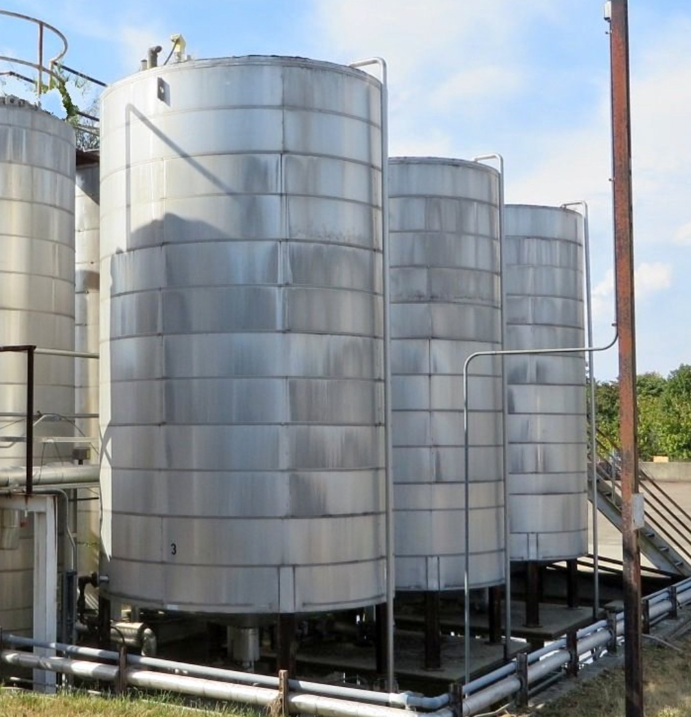 10000 Gallon Stainless Steel Storage Tanks