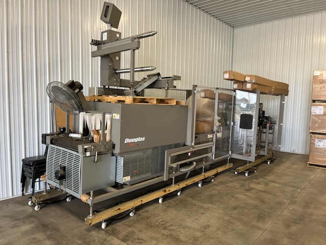 Douglas Tray Shrink Wrapper VS-25 image 3