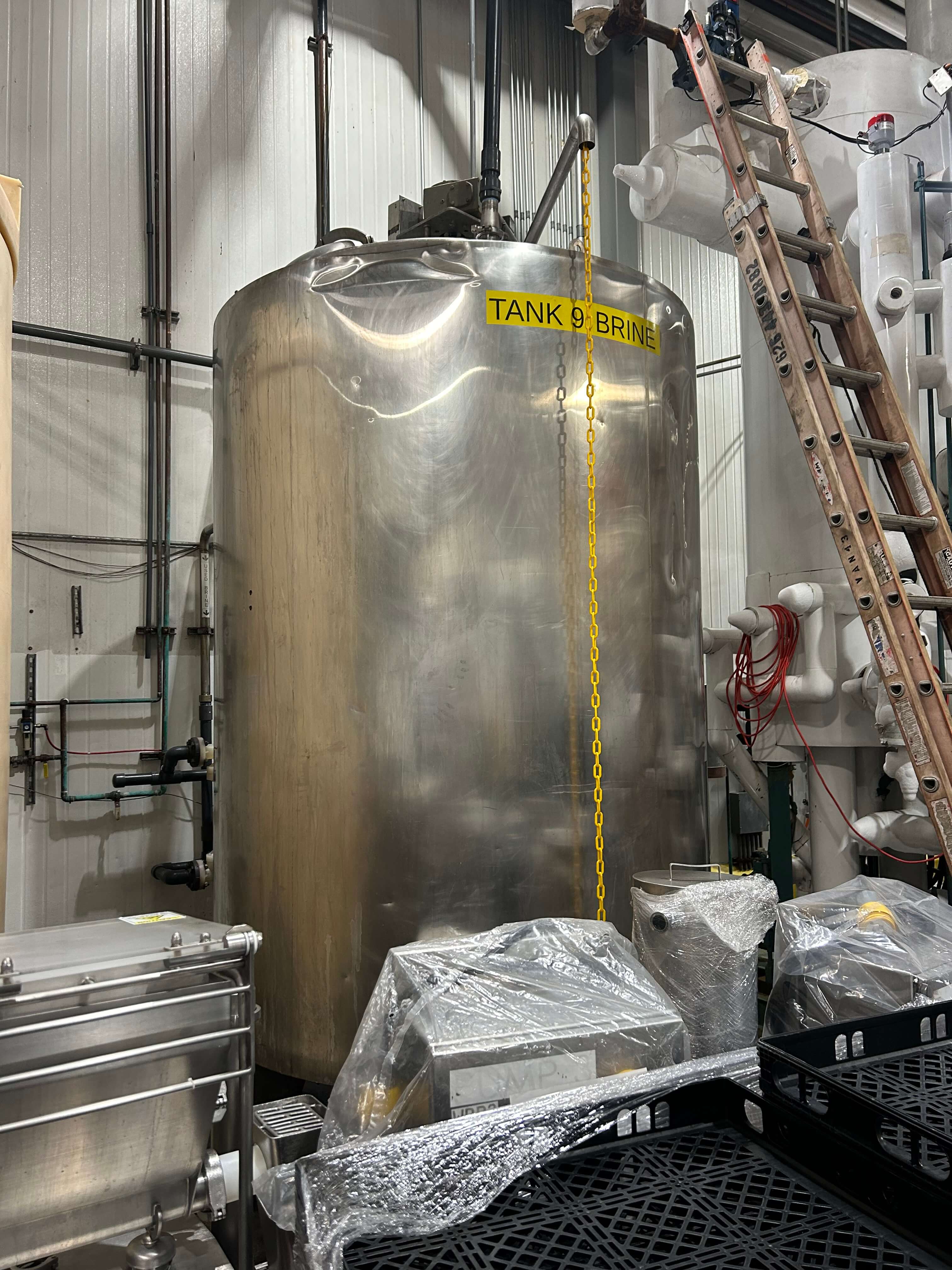 1400 gallon Jacketed Stainless Steel Tank