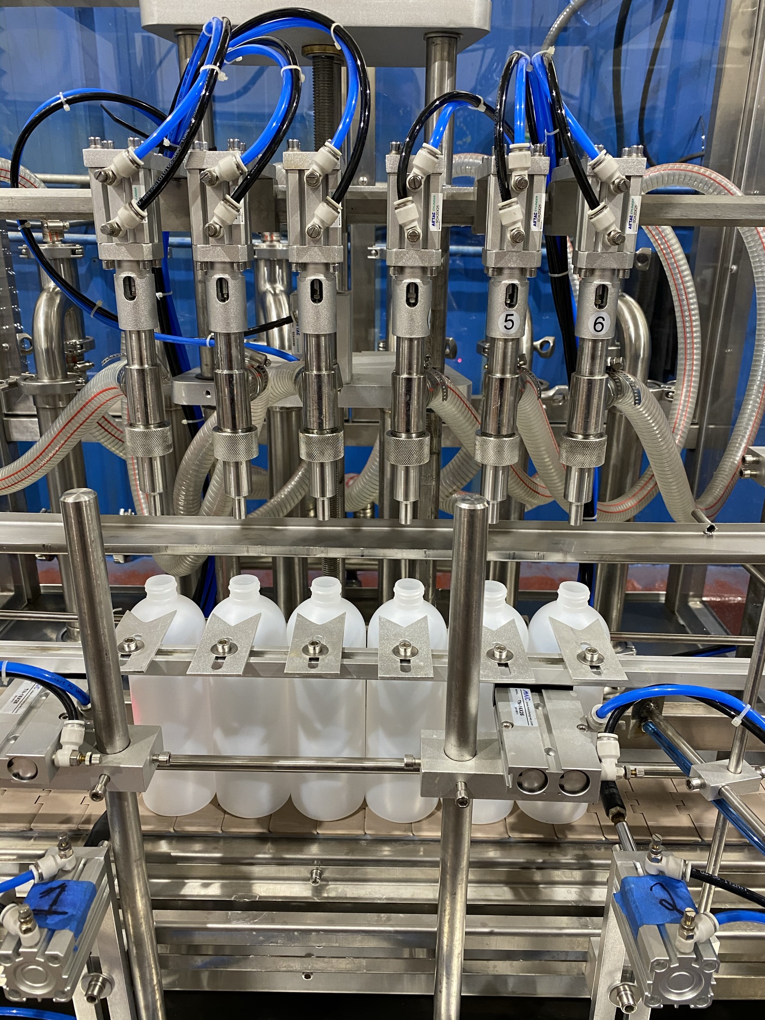 Gray Pack Bottling Line image 5