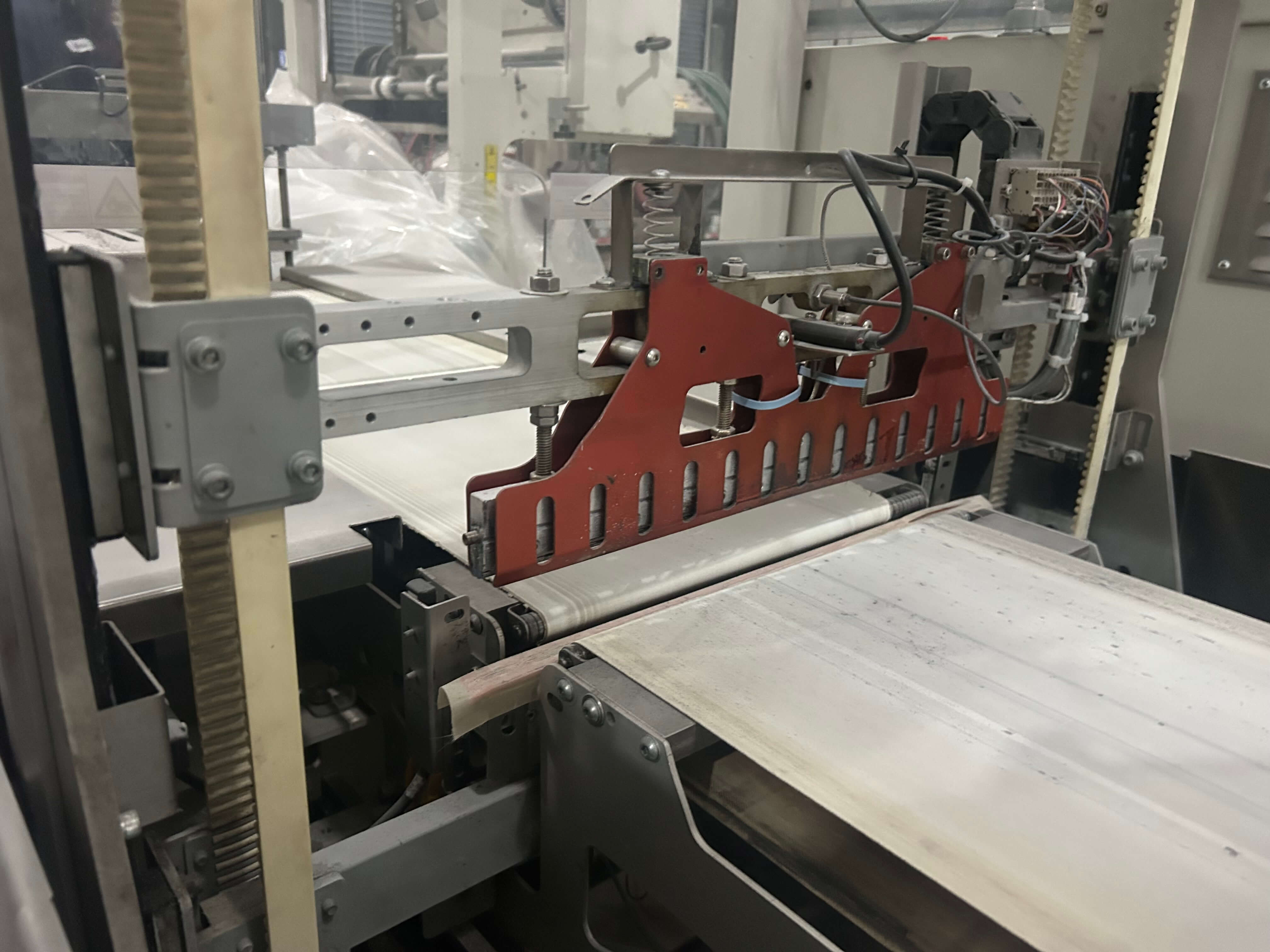 Texwrap Wrapper and Arpac Shrink Tunnel image 8