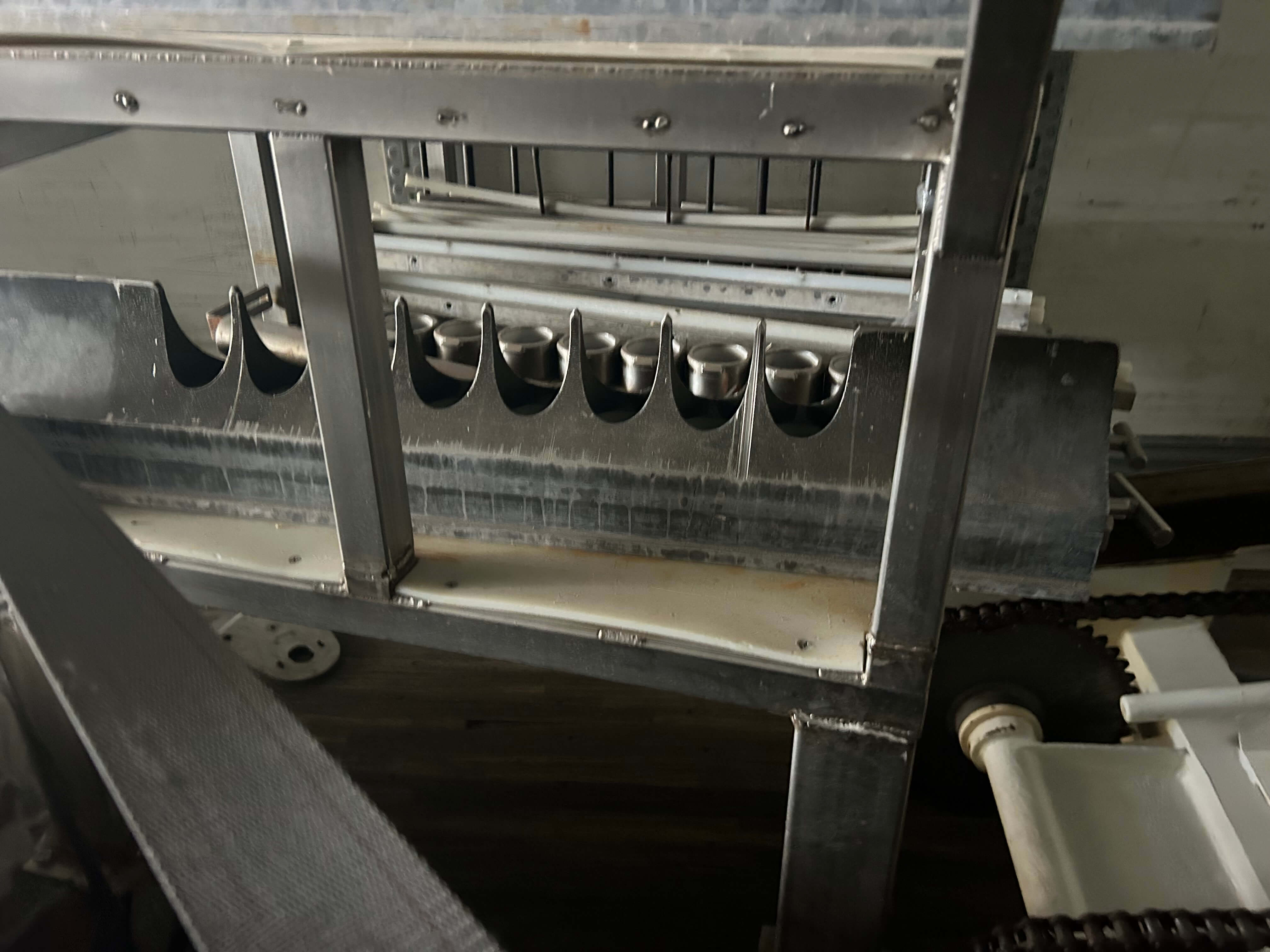 APV Baker Dough Wirecut Depositor image 14