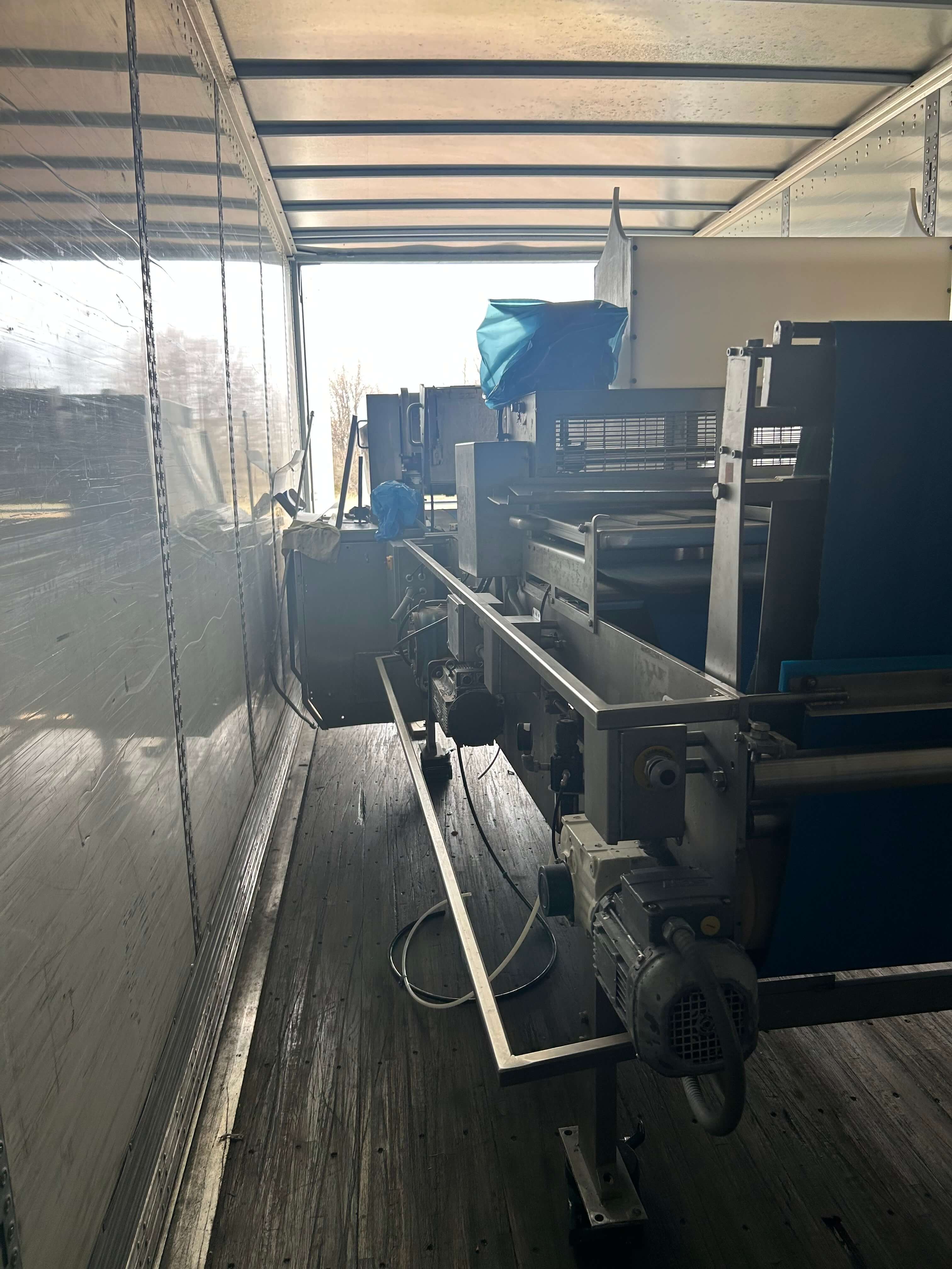 APV Baker Dough Wirecut Depositor image 9