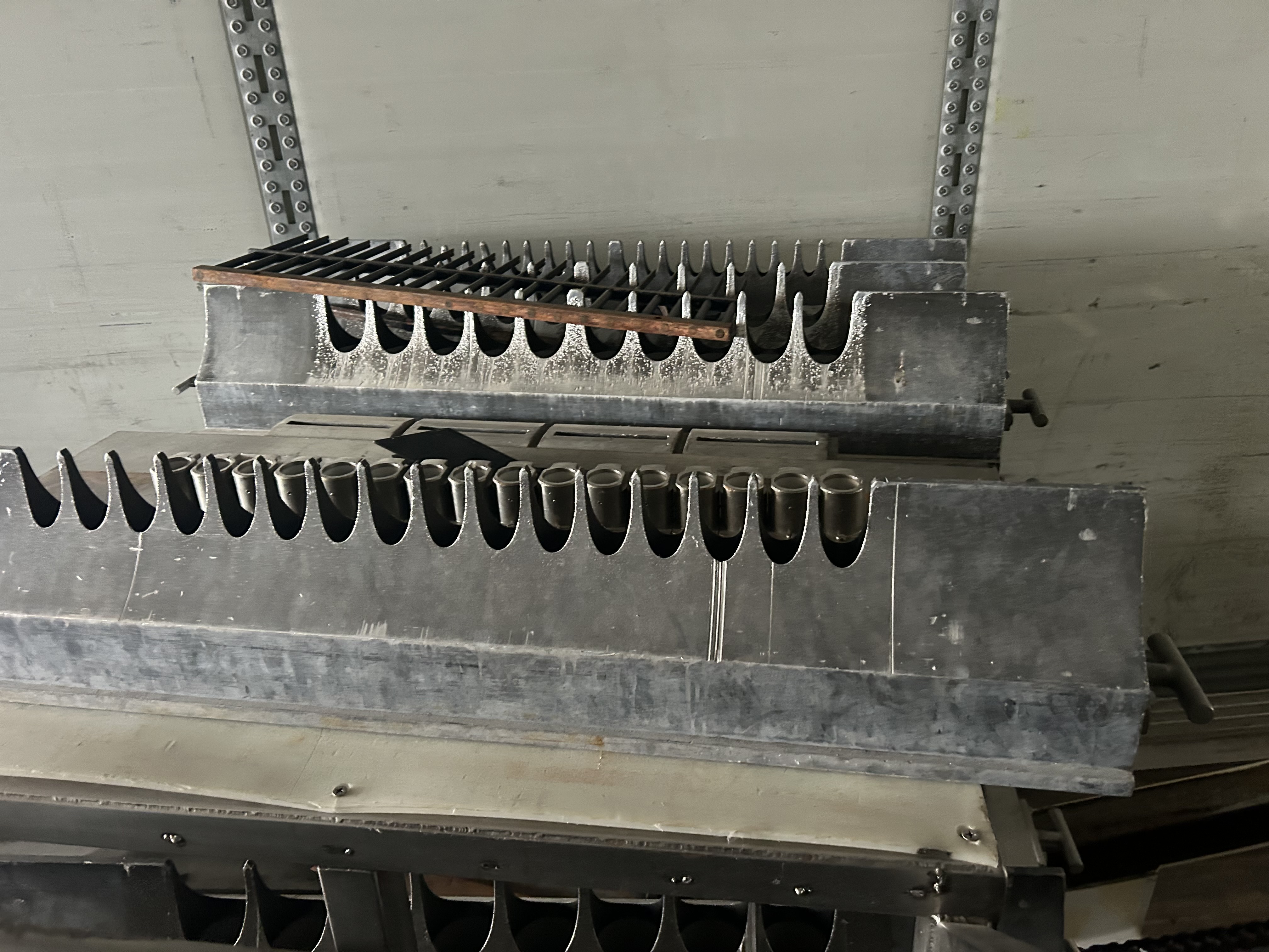APV Baker Dough Wirecut Depositor image 16