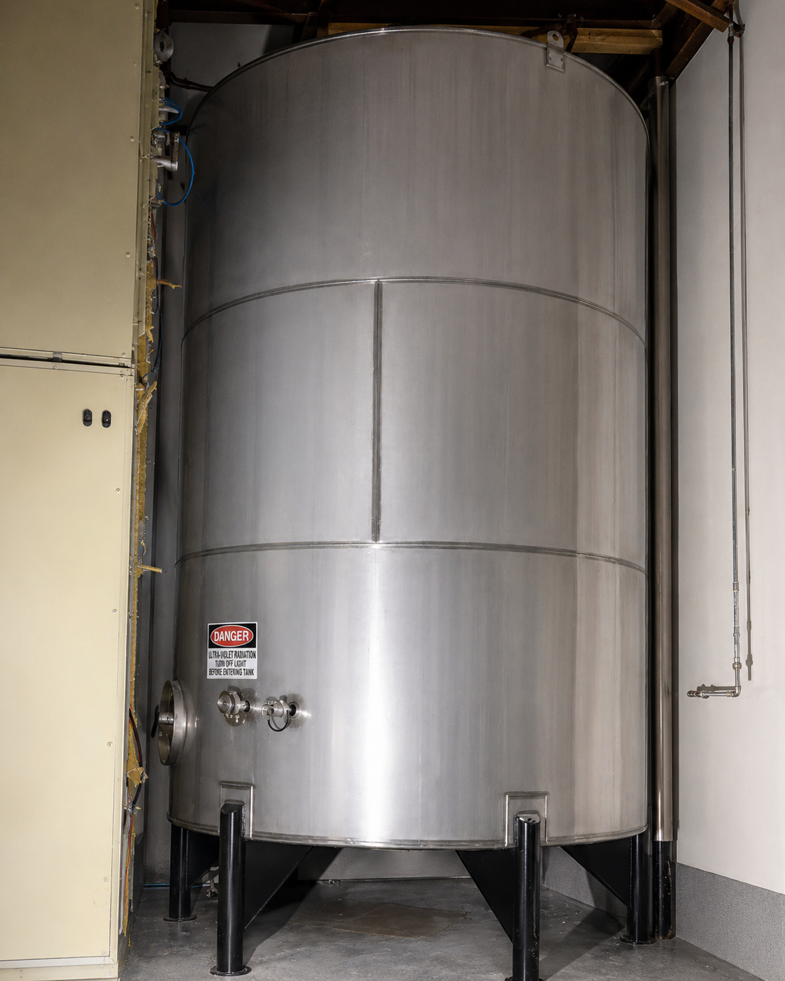 6500 Gallon Stainless Storage Tank image 2