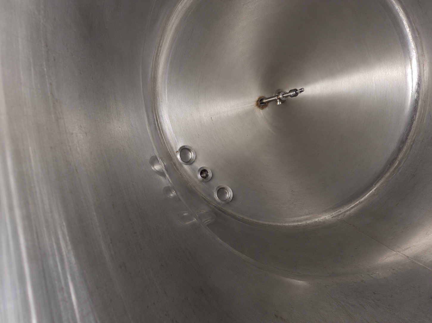 2500 Gallon Jacketed Mix Tank image 2
