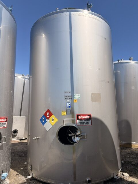 7000 Gallon Stainless Steel Mix Tank