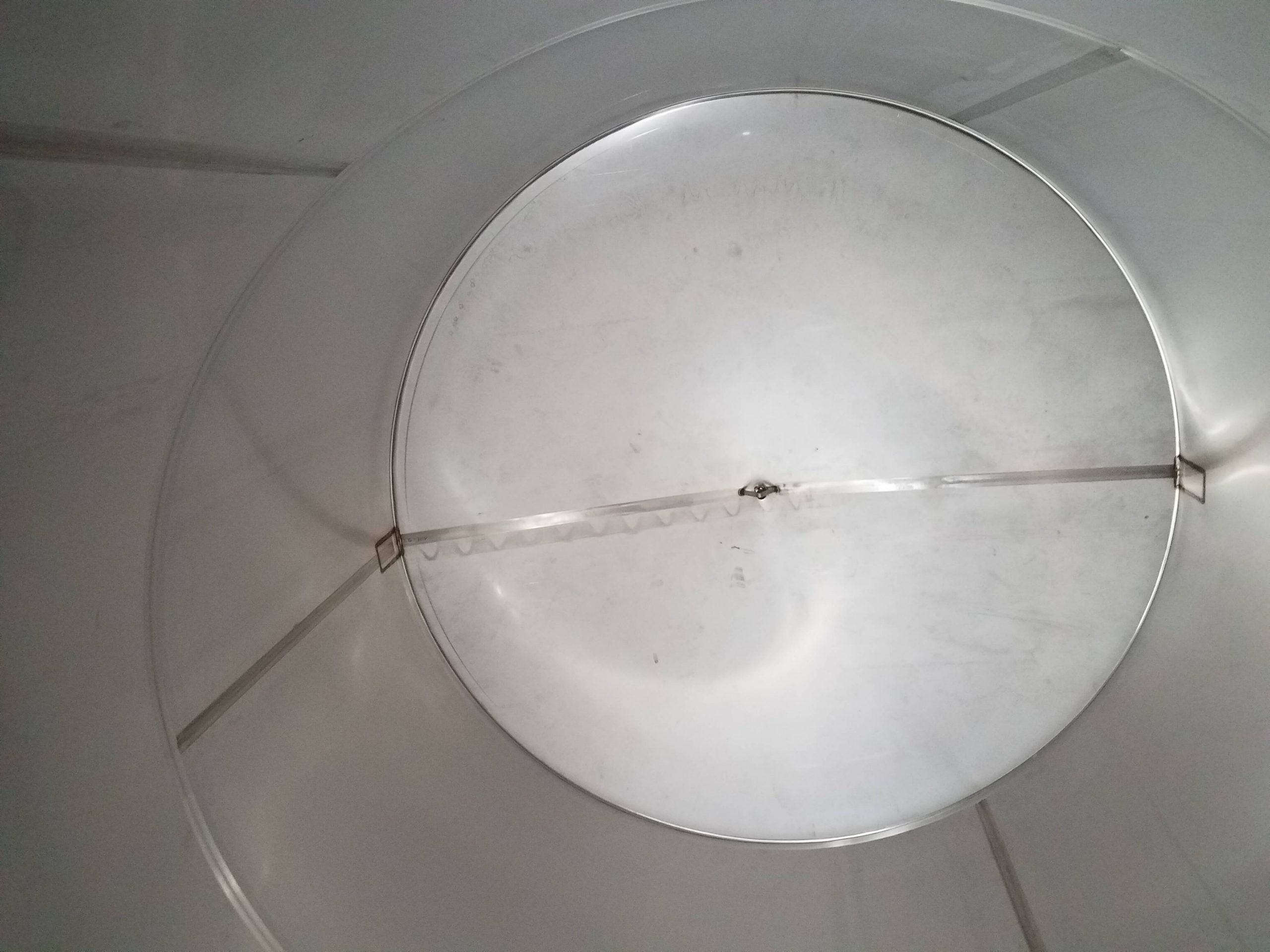 7500 Gallon Tank image 3
