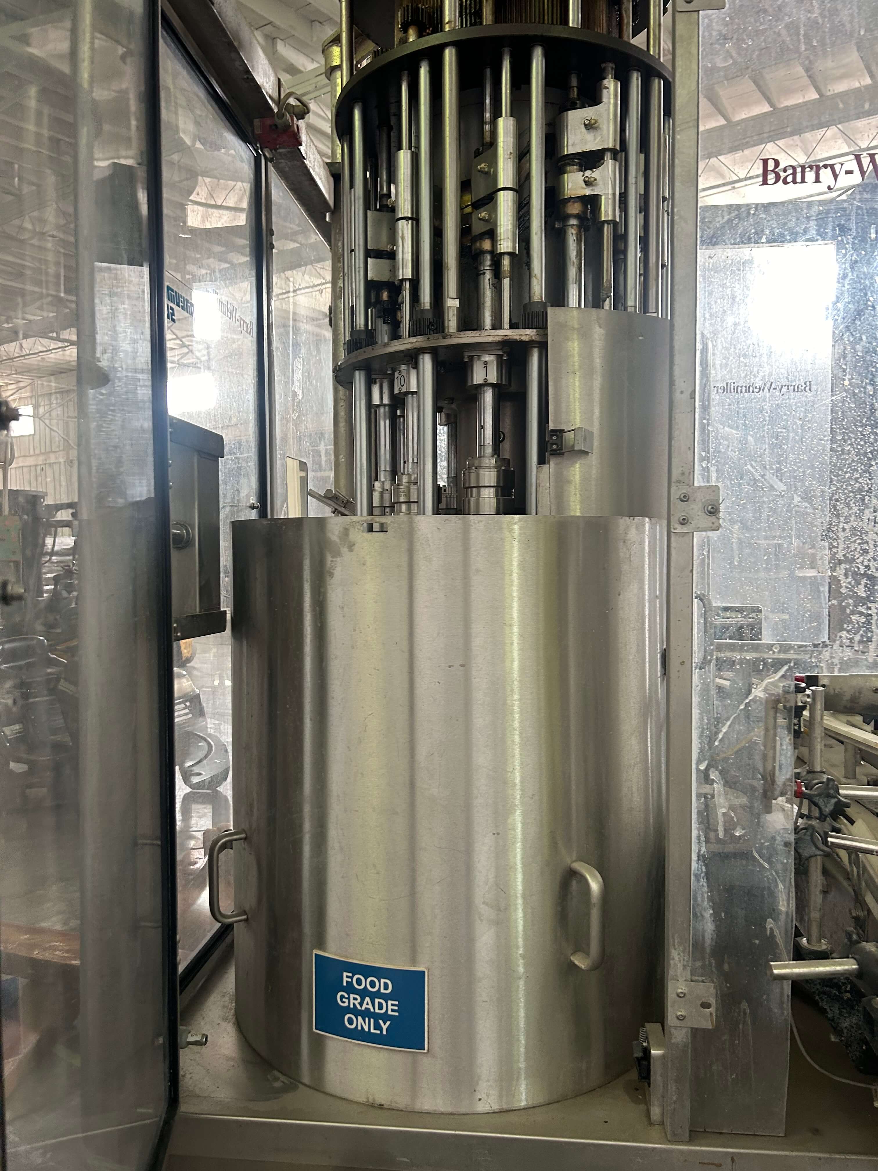 Barry Wehmiller Pneumatic Scale Capper image 4