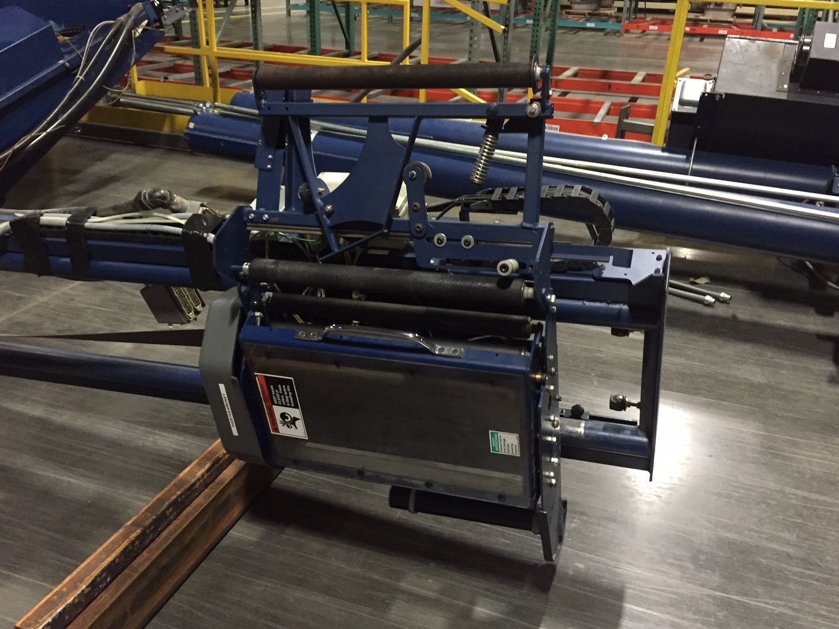 Lantech 2500 Automatic Rotary Pallet Wrapper image 6