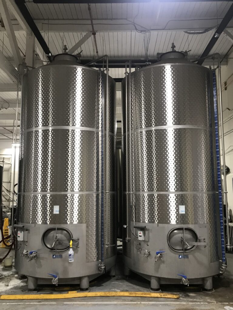 3500 GAL JACKETED TANKS image 4