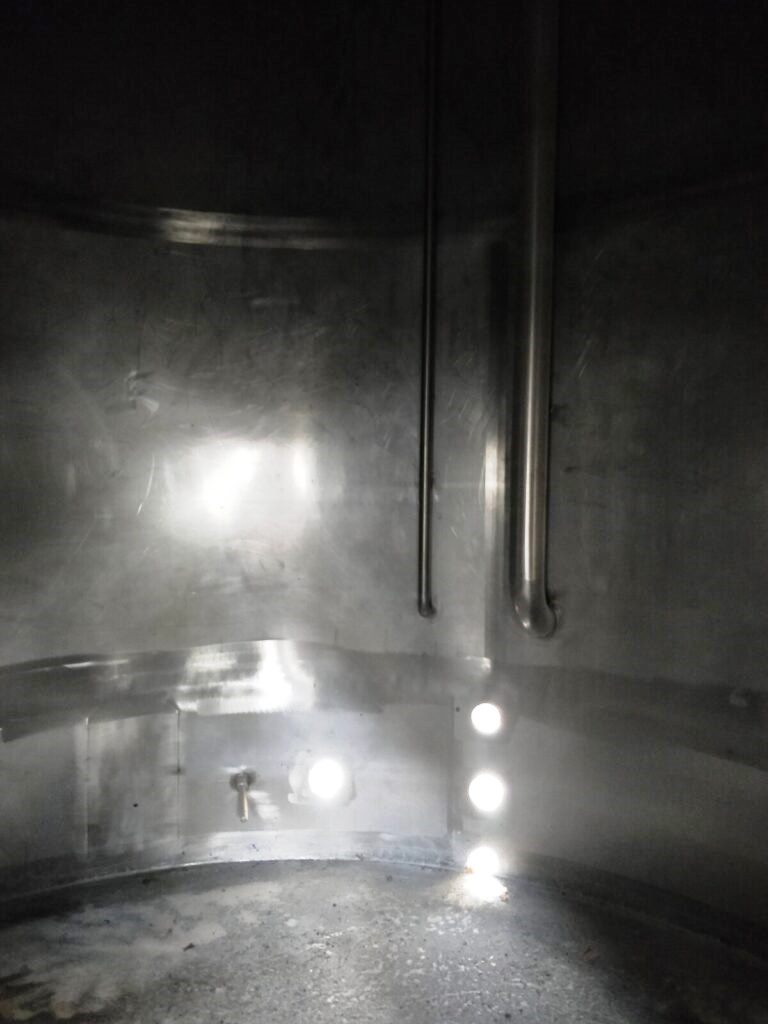 6600 Gallon Tank image 3